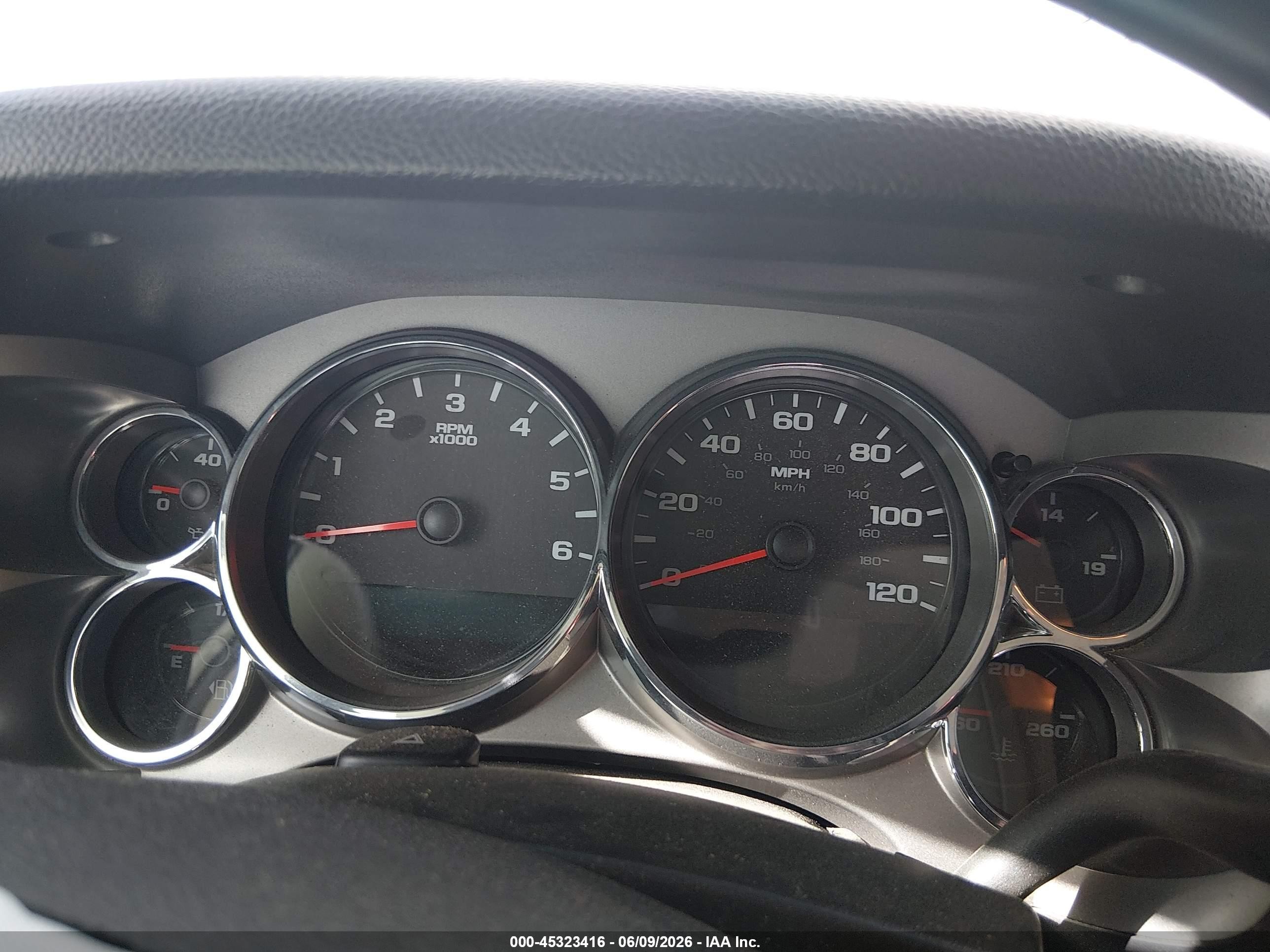 2013 Chevrolet Silverado 1500 Lt White vin: 3GCPKSE73DG205338