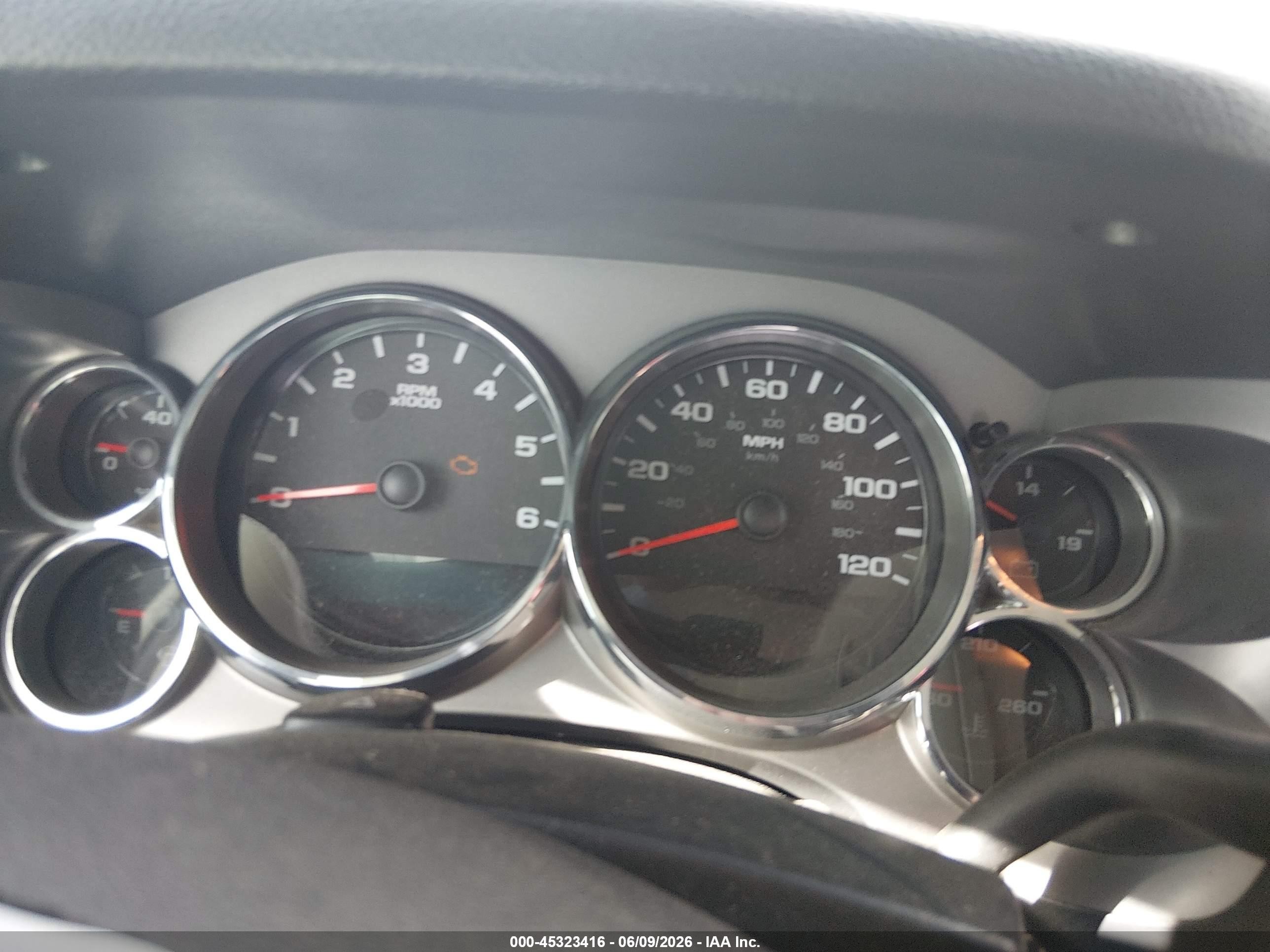 2013 Chevrolet Silverado 1500 Lt White vin: 3GCPKSE73DG205338