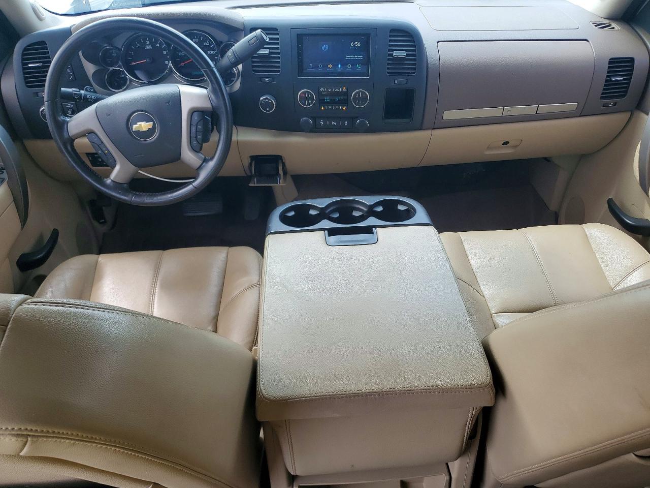 2013 Chevrolet Silverado K1500 Lt White vin: 3GCPKSE73DG251977