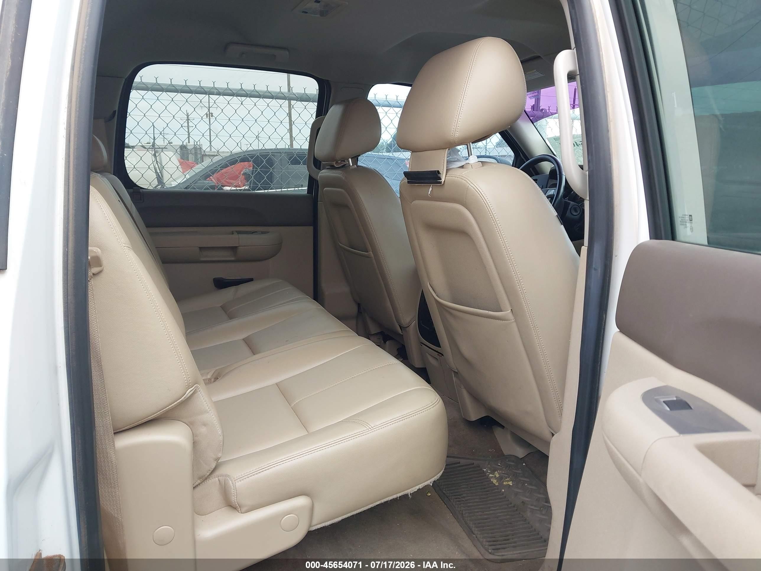 2013 Chevrolet Silverado 1500 Lt Белый vin: 3GCPKSE73DG322546