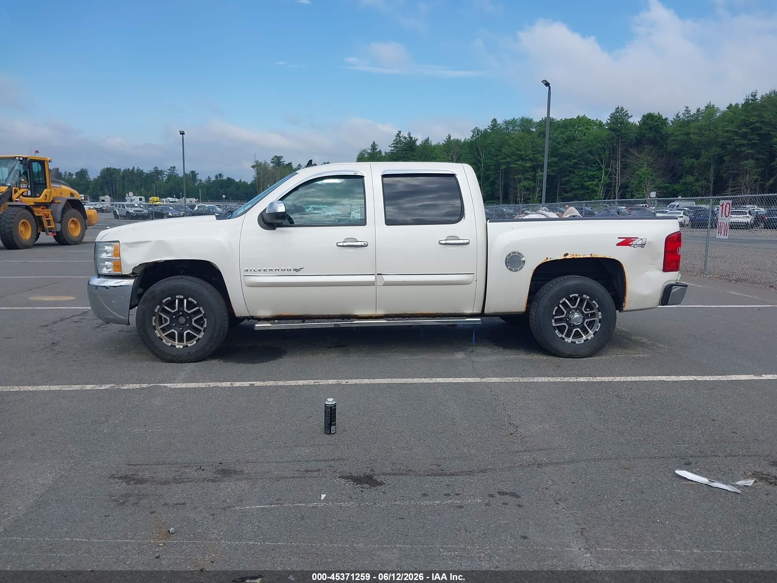 2012 Chevrolet Silverado 1500 Lt White vin: 3GCPKSE74CG192825