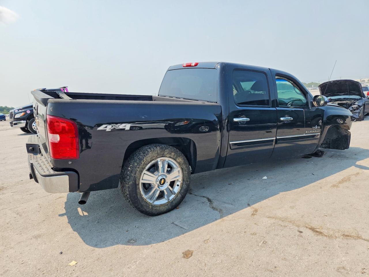2013 Chevrolet Silverado K1500 Lt Black vin: 3GCPKSE74DG133145