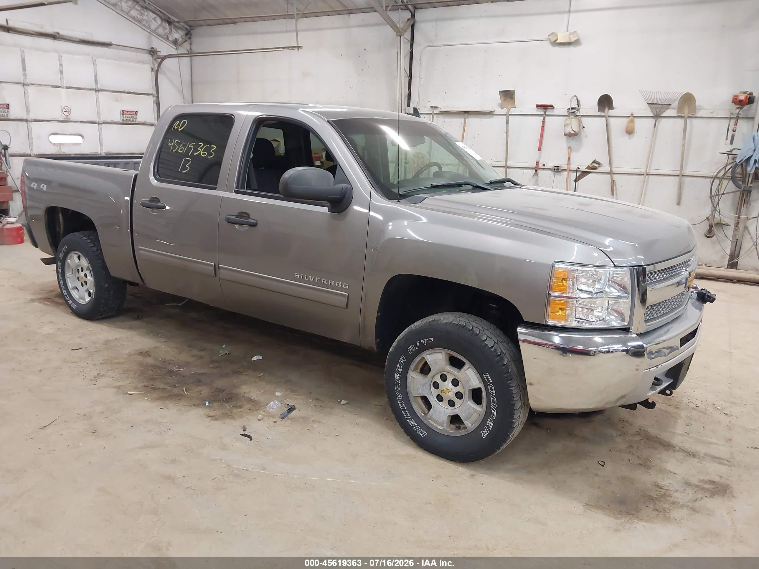 2013 Chevrolet Silverado 1500 Lt Серый vin: 3GCPKSE74DG139799