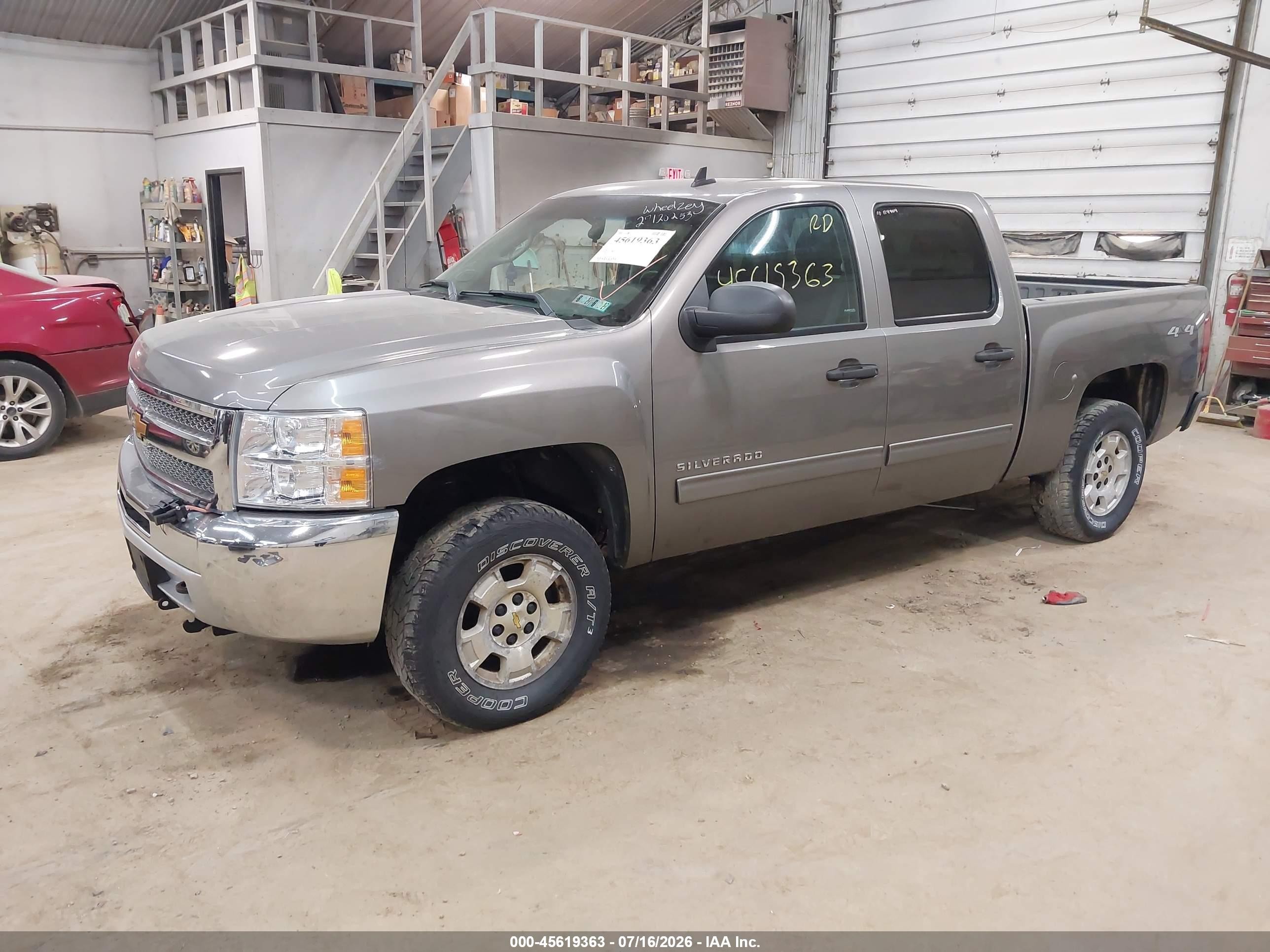 2013 Chevrolet Silverado 1500 Lt Серый vin: 3GCPKSE74DG139799