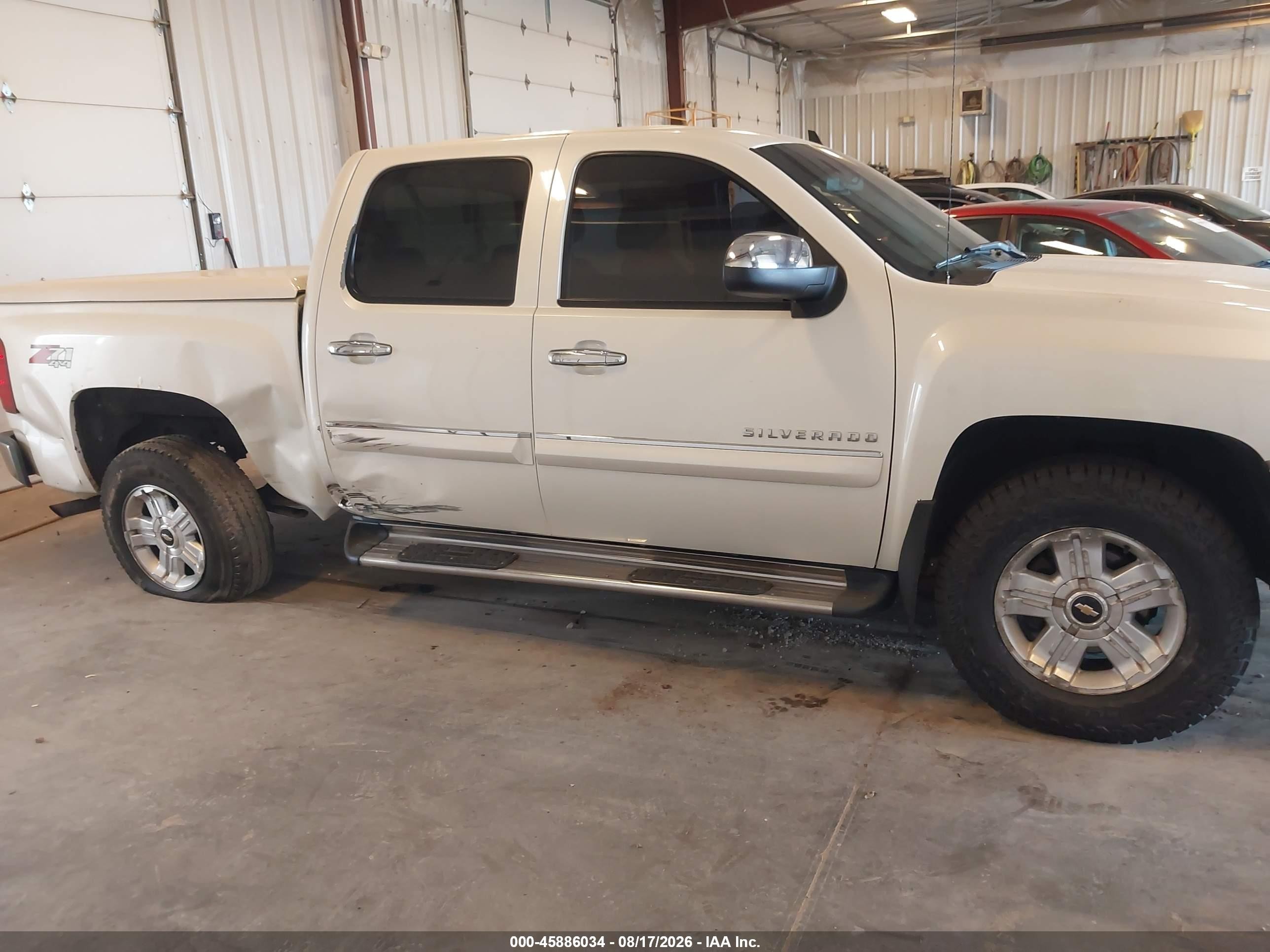 2013 Chevrolet Silverado 1500 Lt Белый vin: 3GCPKSE74DG173452