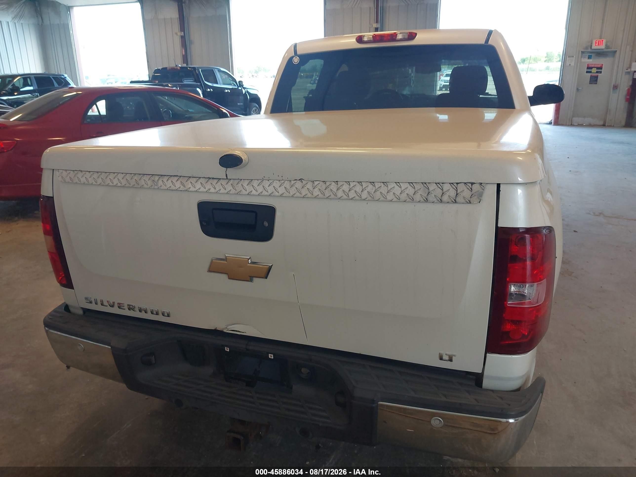 2013 Chevrolet Silverado 1500 Lt Белый vin: 3GCPKSE74DG173452