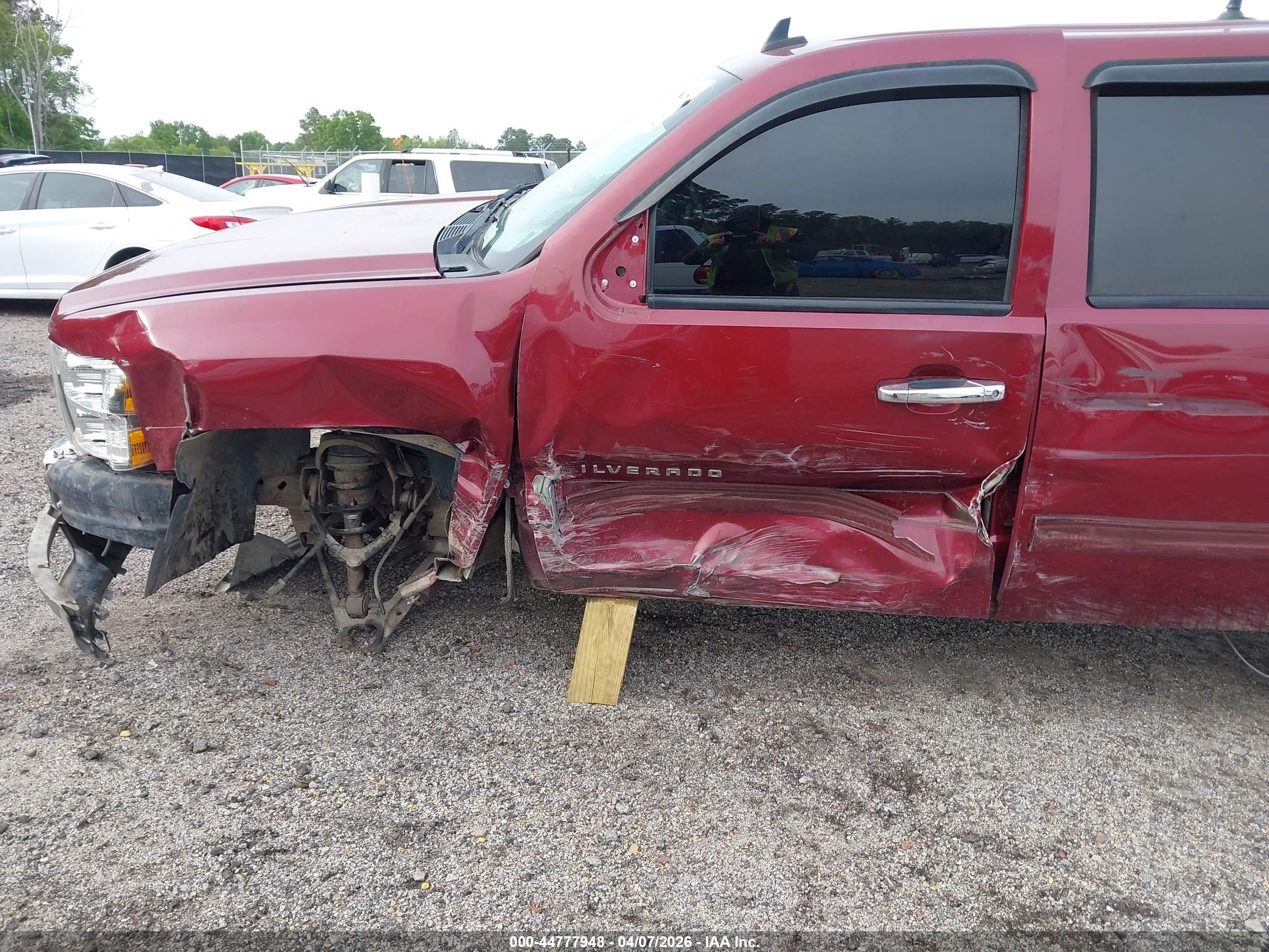 2013 Chevrolet Silverado 1500 Lt Red vin: 3GCPKSE74DG245282