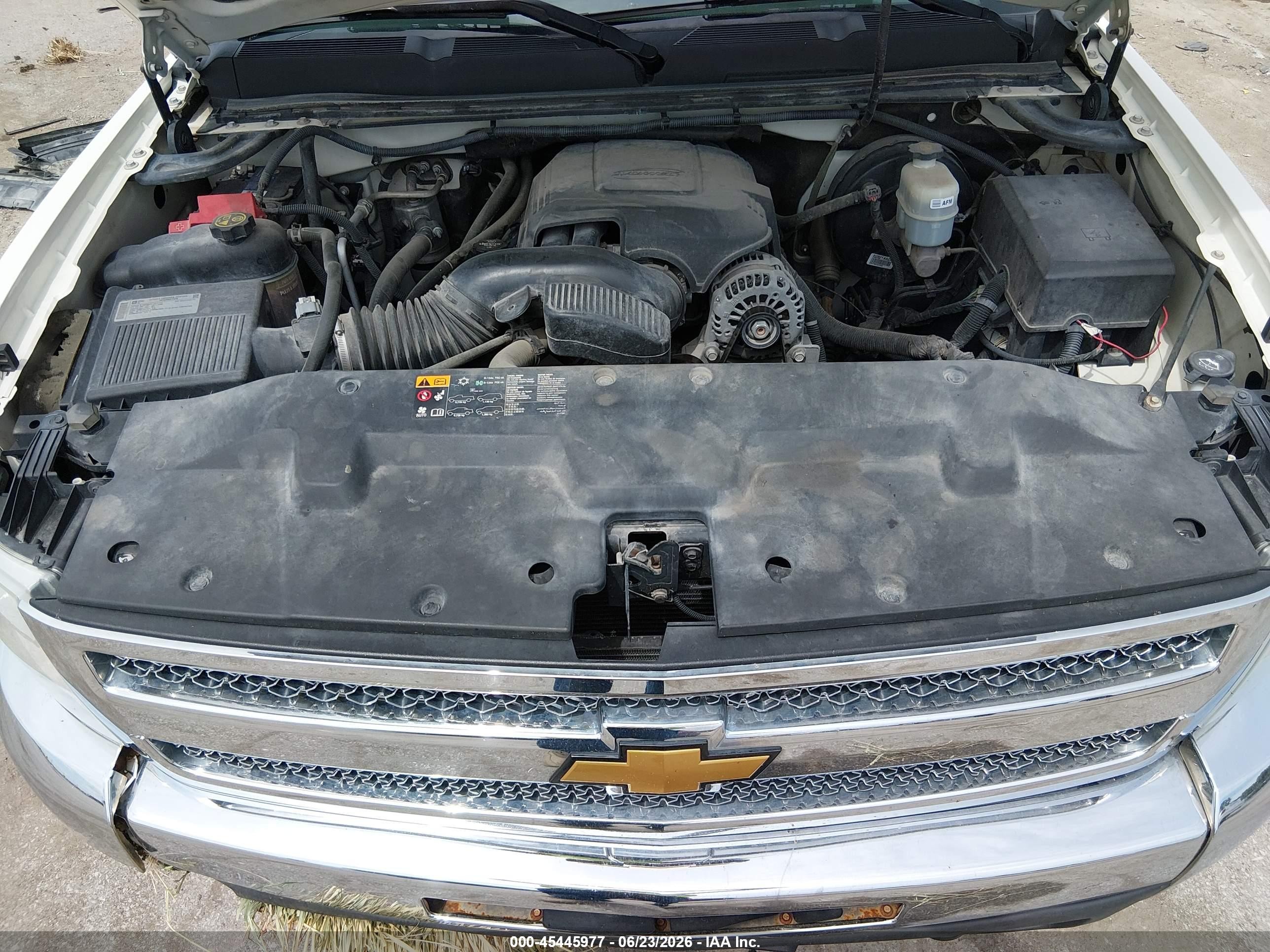 2013 Chevrolet Silverado 1500 Lt White vin: 3GCPKSE74DG257223