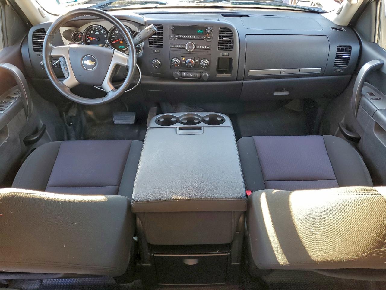 2012 Chevrolet Silverado K1500 Lt White vin: 3GCPKSE75CG148719