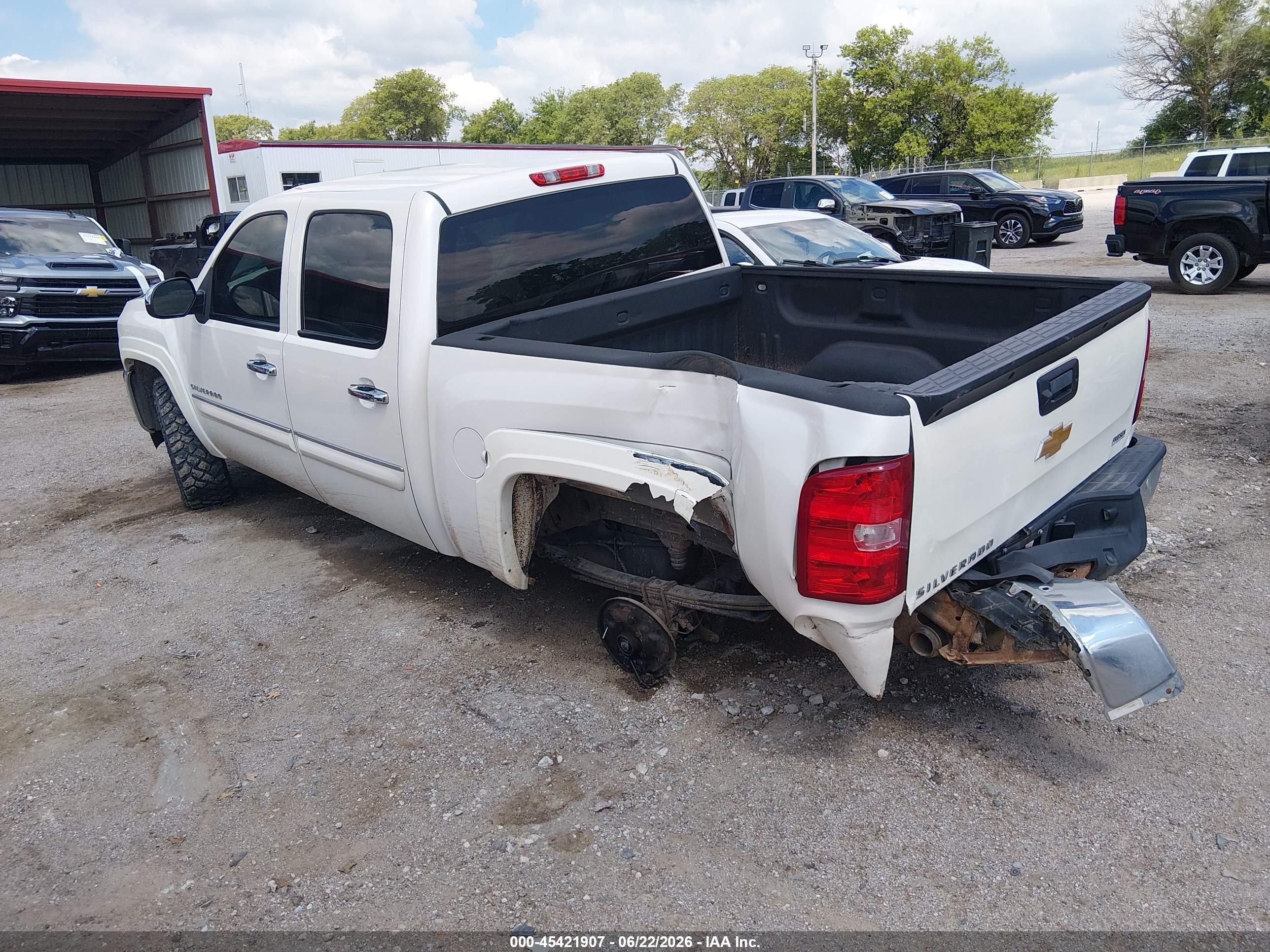 2012 Chevrolet Silverado 1500 Lt White vin: 3GCPKSE75CG264437