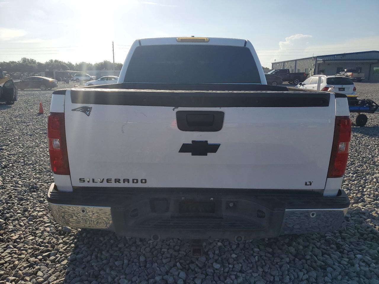2012 Chevrolet Silverado K1500 Lt White vin: 3GCPKSE75CG293114