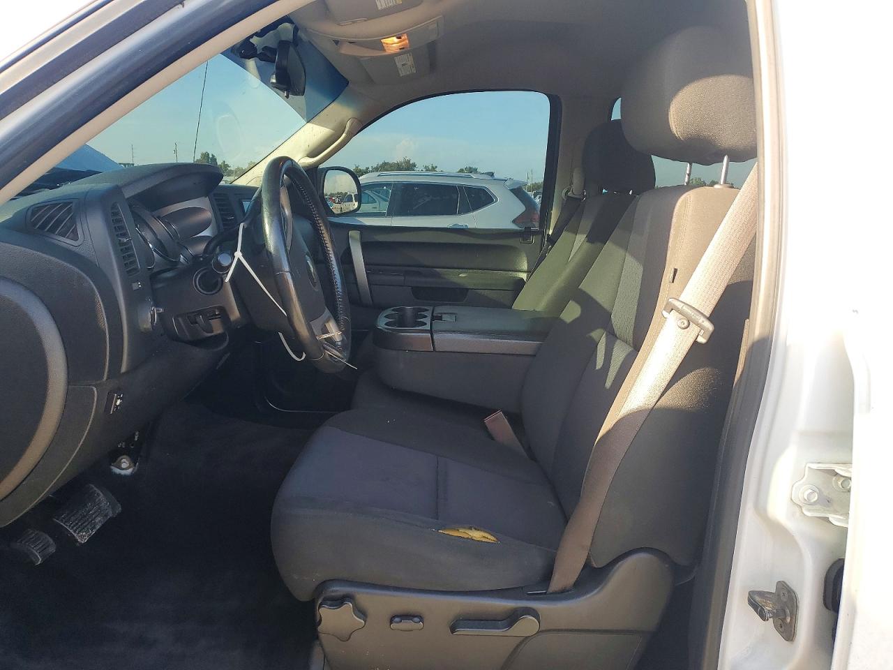 2012 Chevrolet Silverado K1500 Lt White vin: 3GCPKSE75CG293114