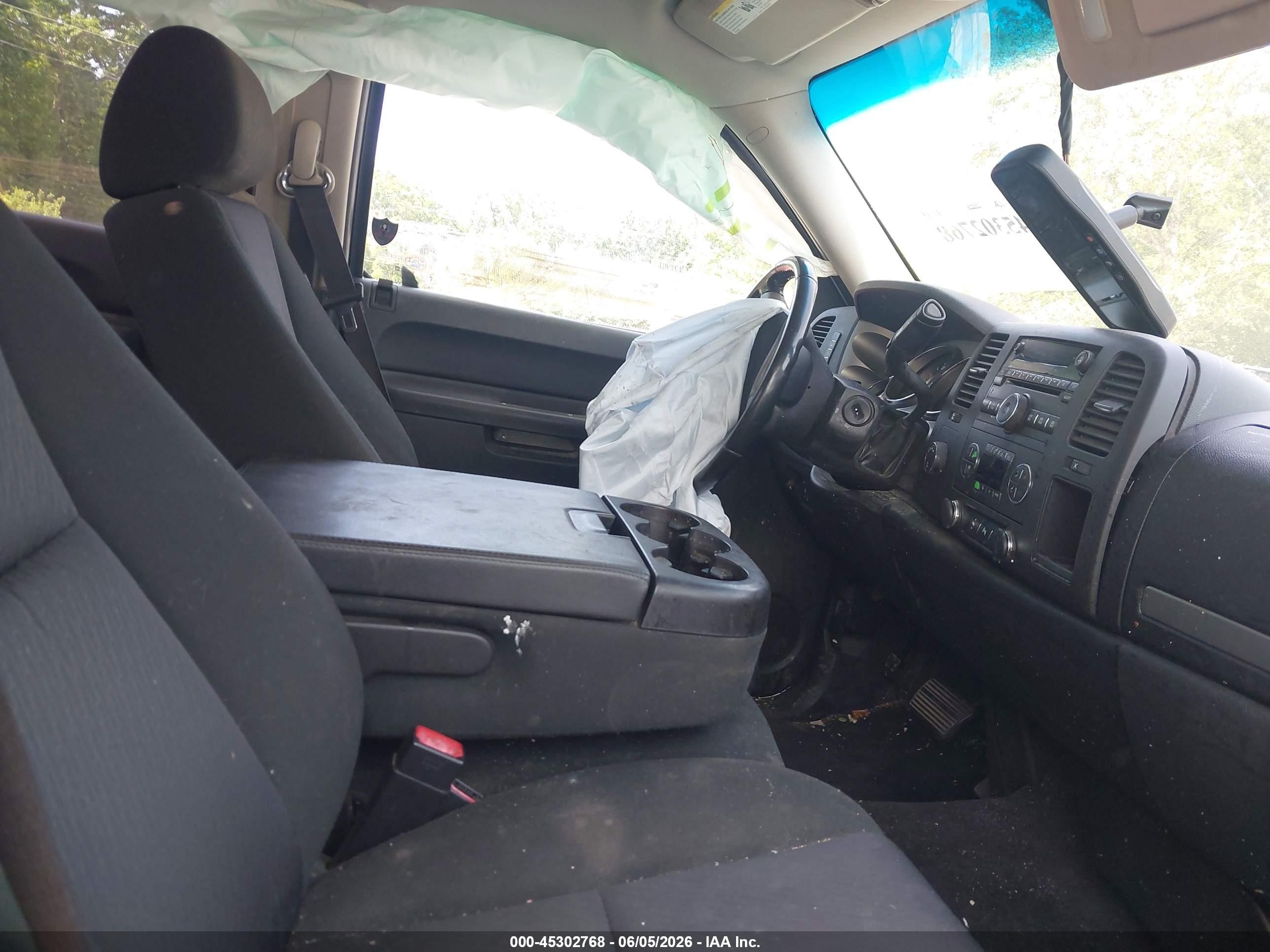 2013 Chevrolet Silverado 1500 Lt Серебряный vin: 3GCPKSE75DG206815