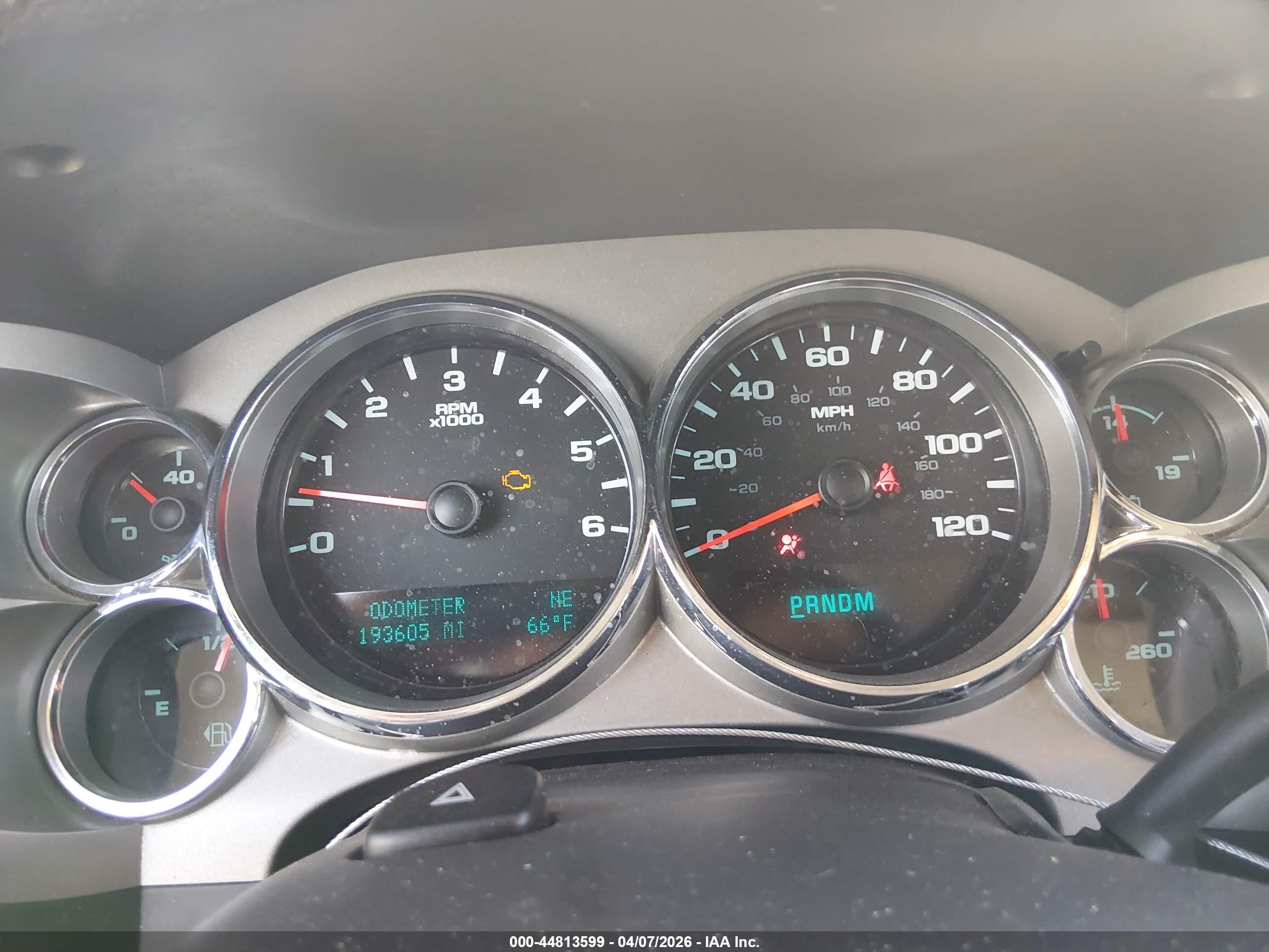 2013 Chevrolet Silverado 1500 Lt White vin: 3GCPKSE75DG288559