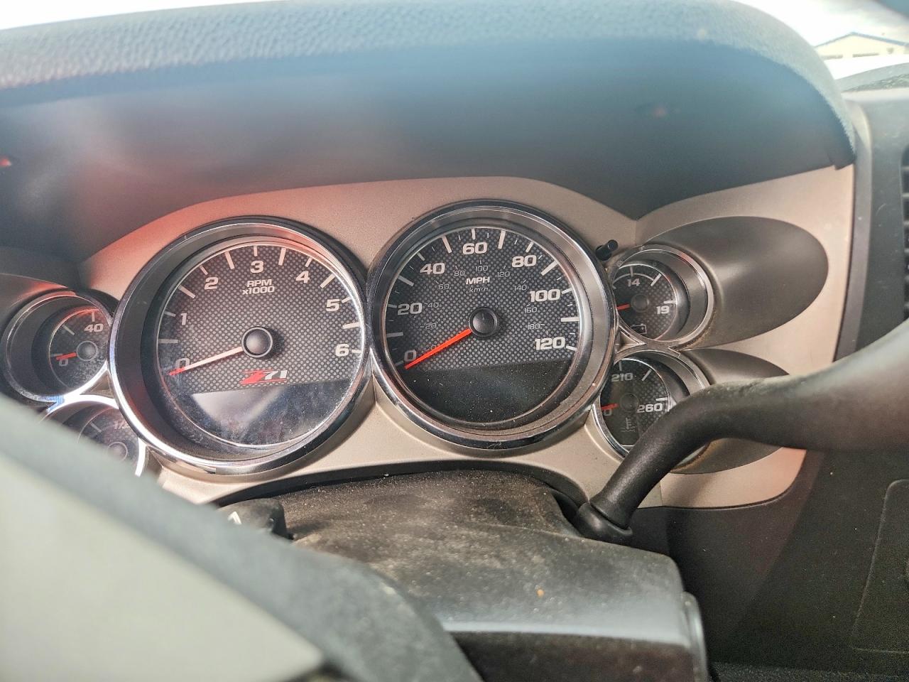 2013 Chevrolet Silverado K1500 Lt Silver vin: 3GCPKSE75DG318904