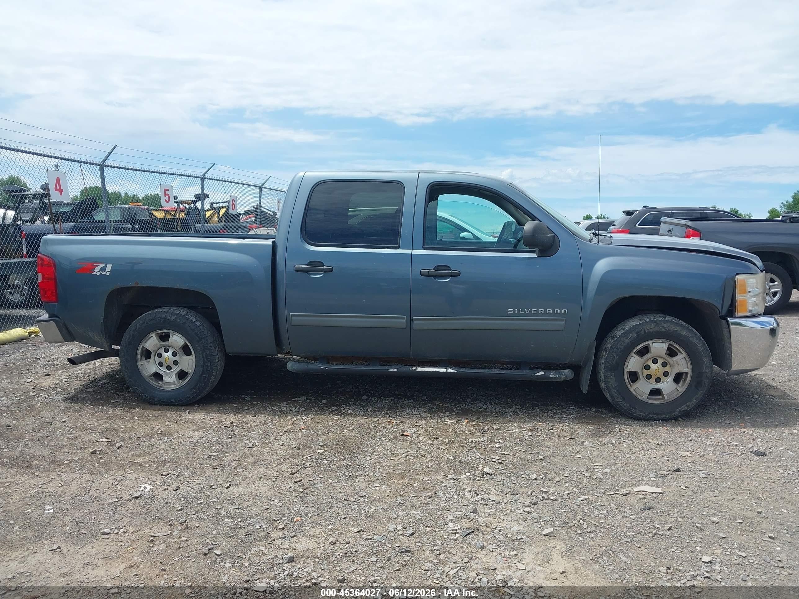 2013 Chevrolet Silverado 1500 Lt Light Blue vin: 3GCPKSE75DG378827