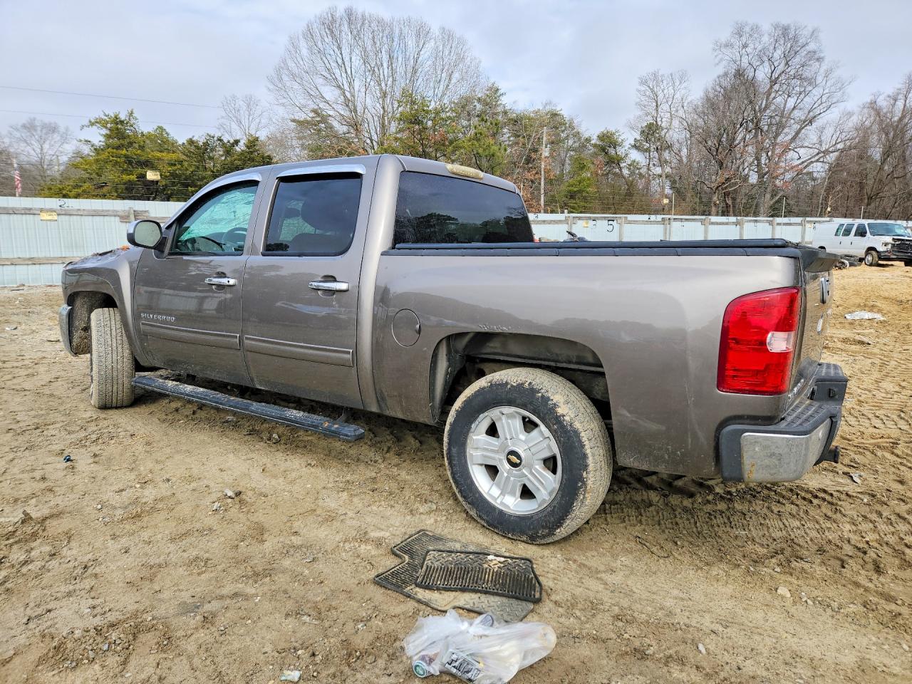 2013 Chevrolet Silverado K1500 Lt Silver vin: 3GCPKSE76DG215328