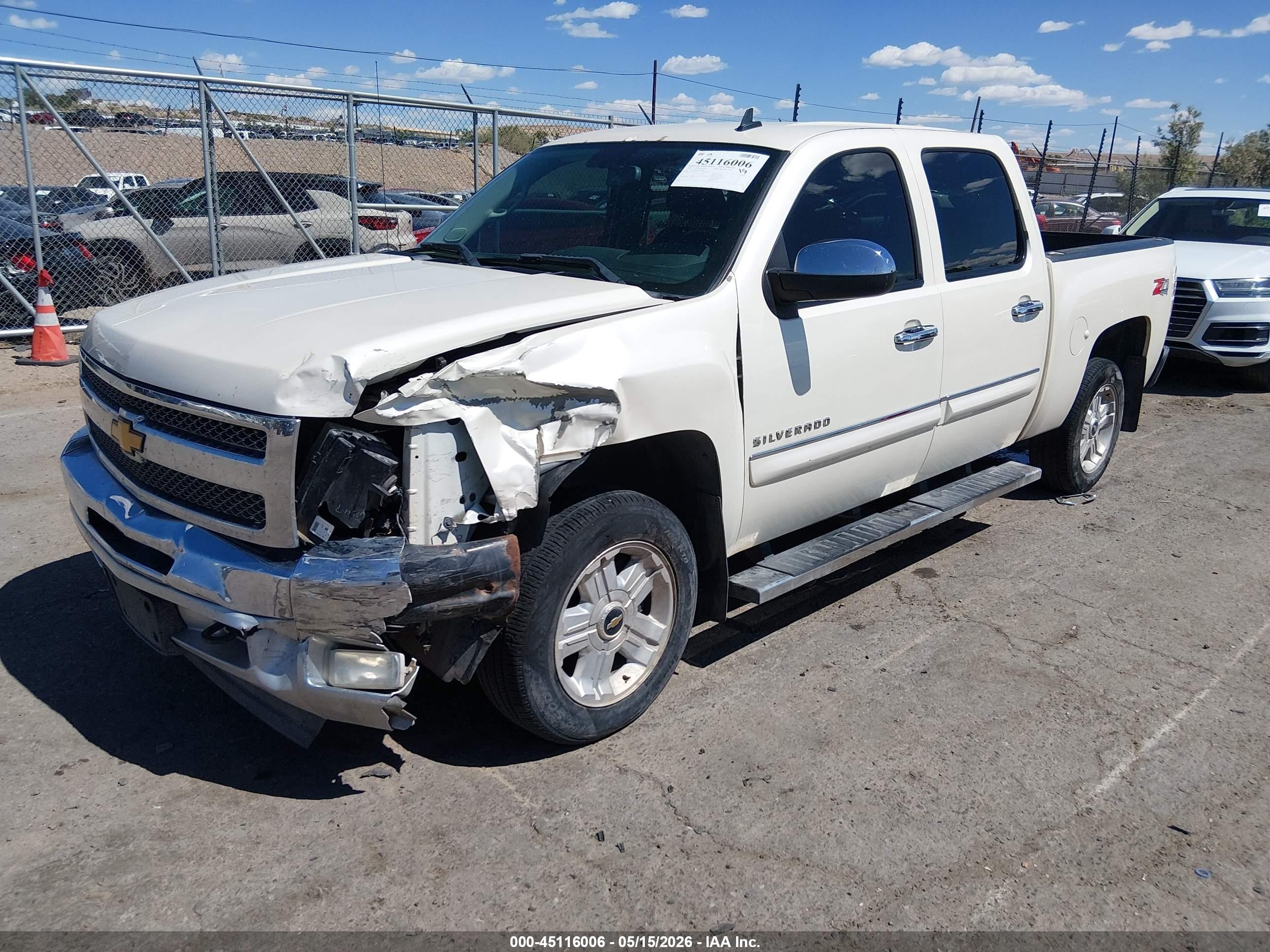 2013 Chevrolet Silverado 1500 Lt Белый vin: 3GCPKSE76DG308981