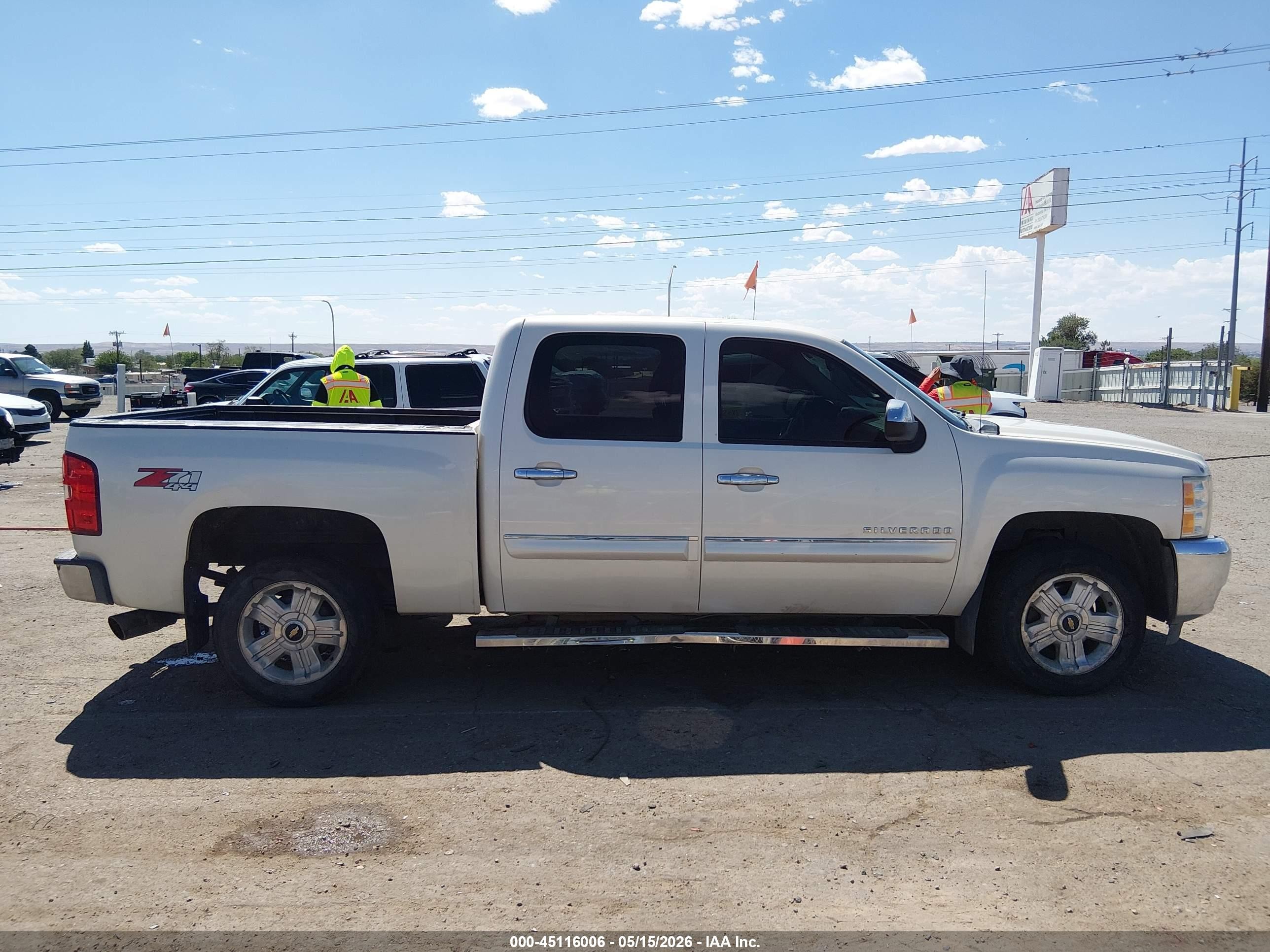 2013 Chevrolet Silverado 1500 Lt Белый vin: 3GCPKSE76DG308981