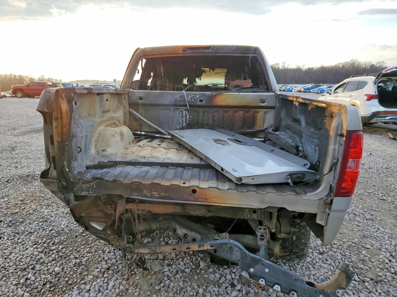 2013 Chevrolet Silverado K1500 Lt Silver vin: 3GCPKSE76DG310651