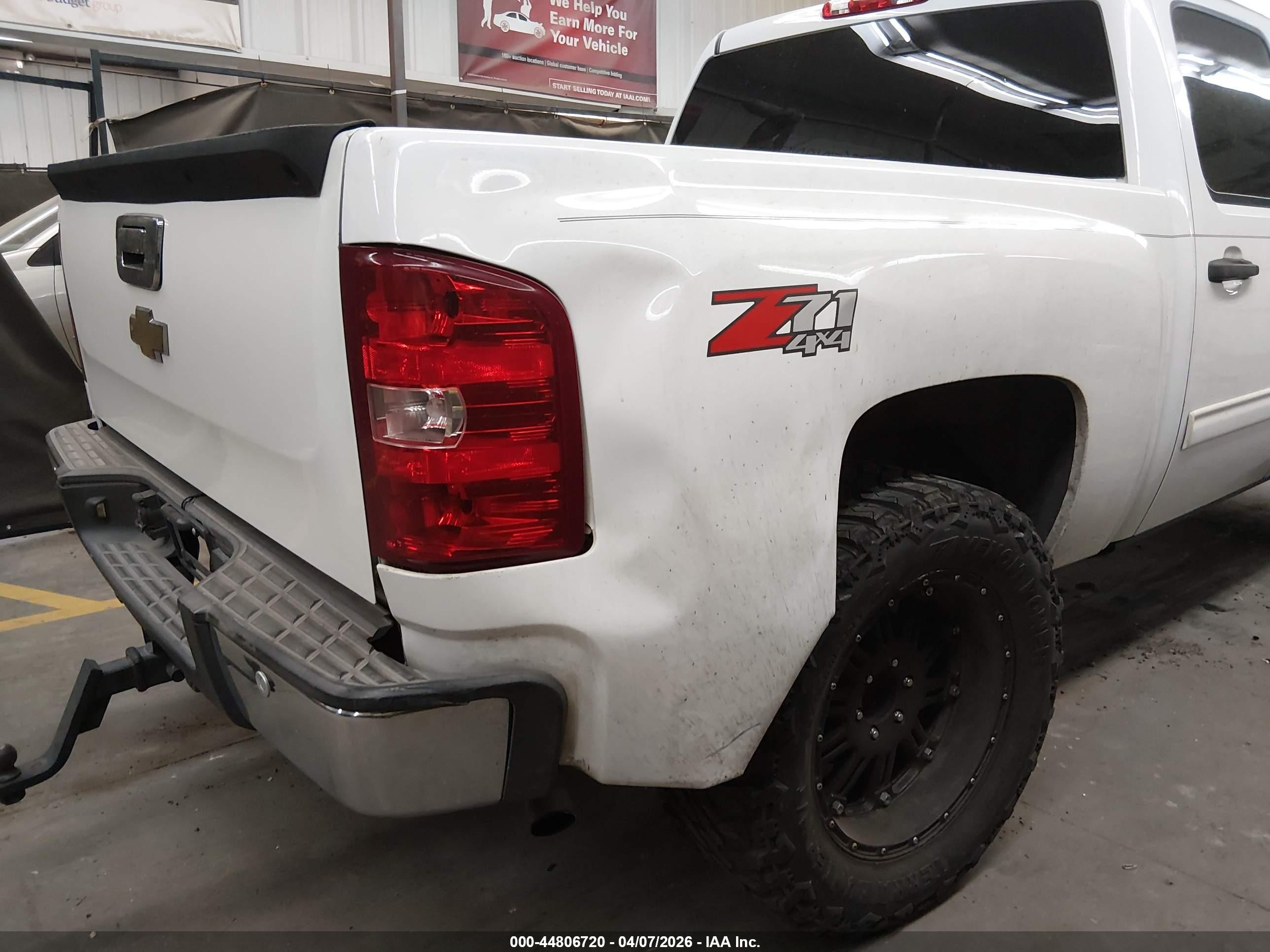 2012 Chevrolet Silverado 1500 Lt White vin: 3GCPKSE77CG116127