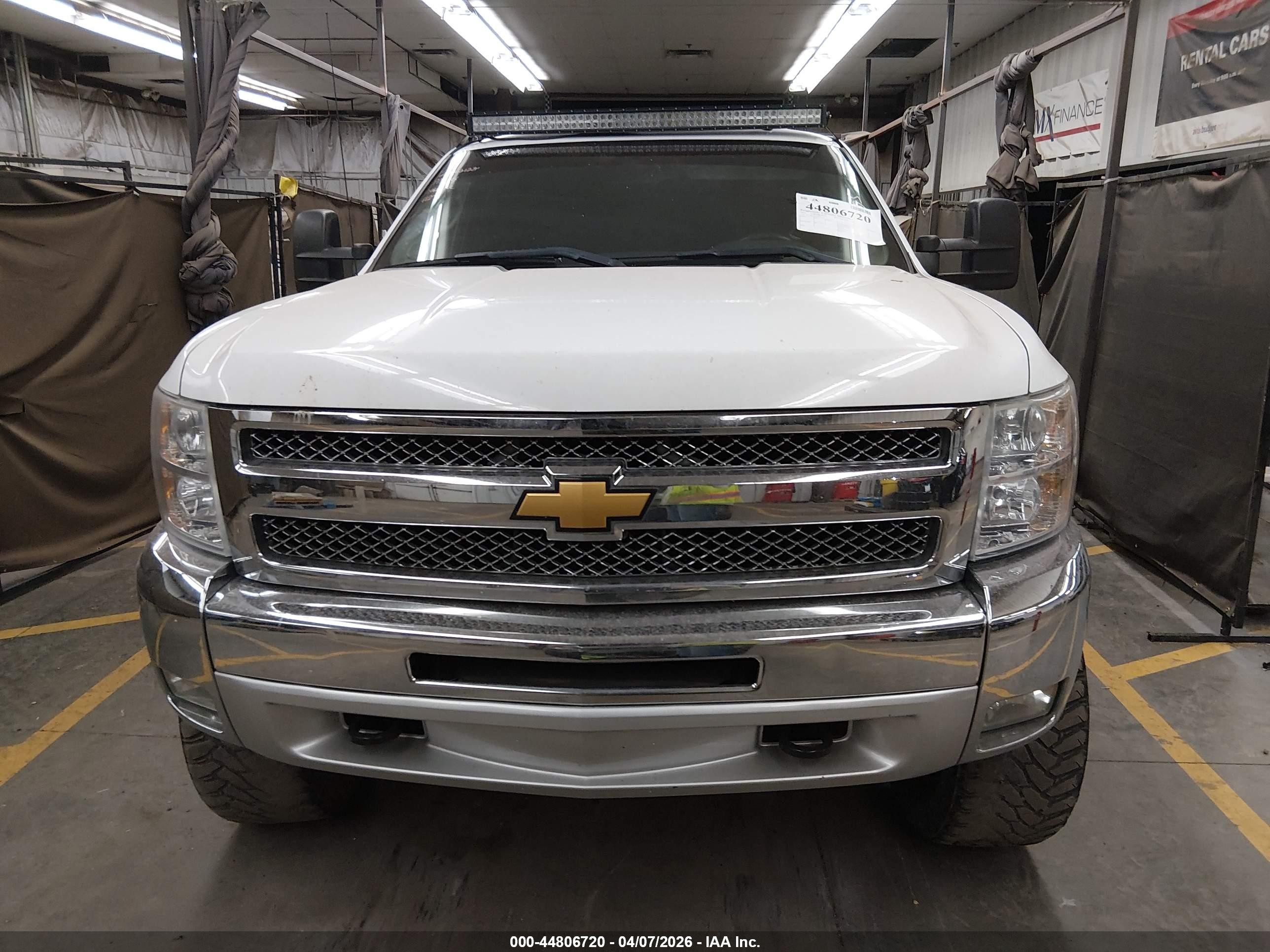 2012 Chevrolet Silverado 1500 Lt White vin: 3GCPKSE77CG116127