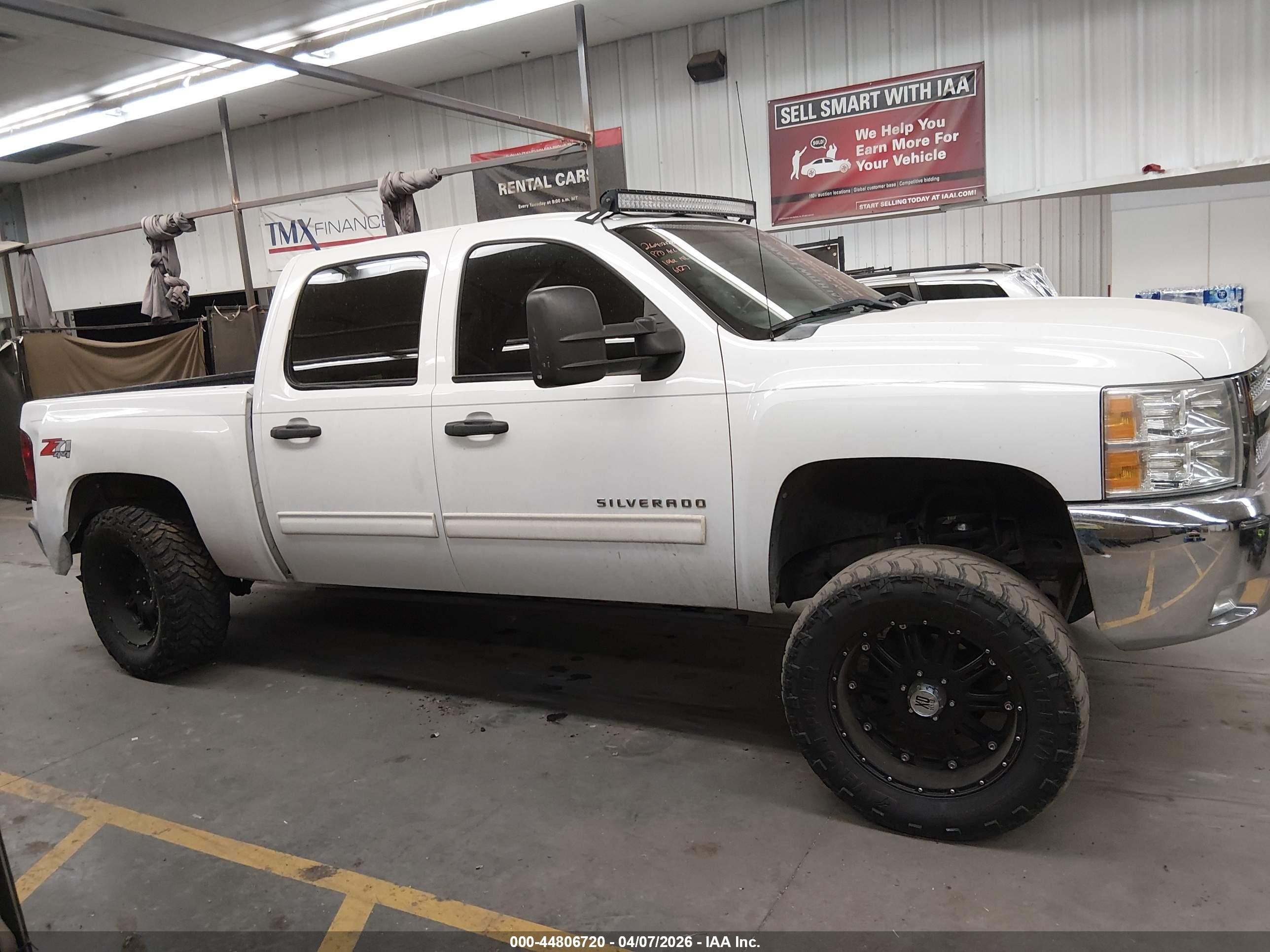2012 Chevrolet Silverado 1500 Lt White vin: 3GCPKSE77CG116127