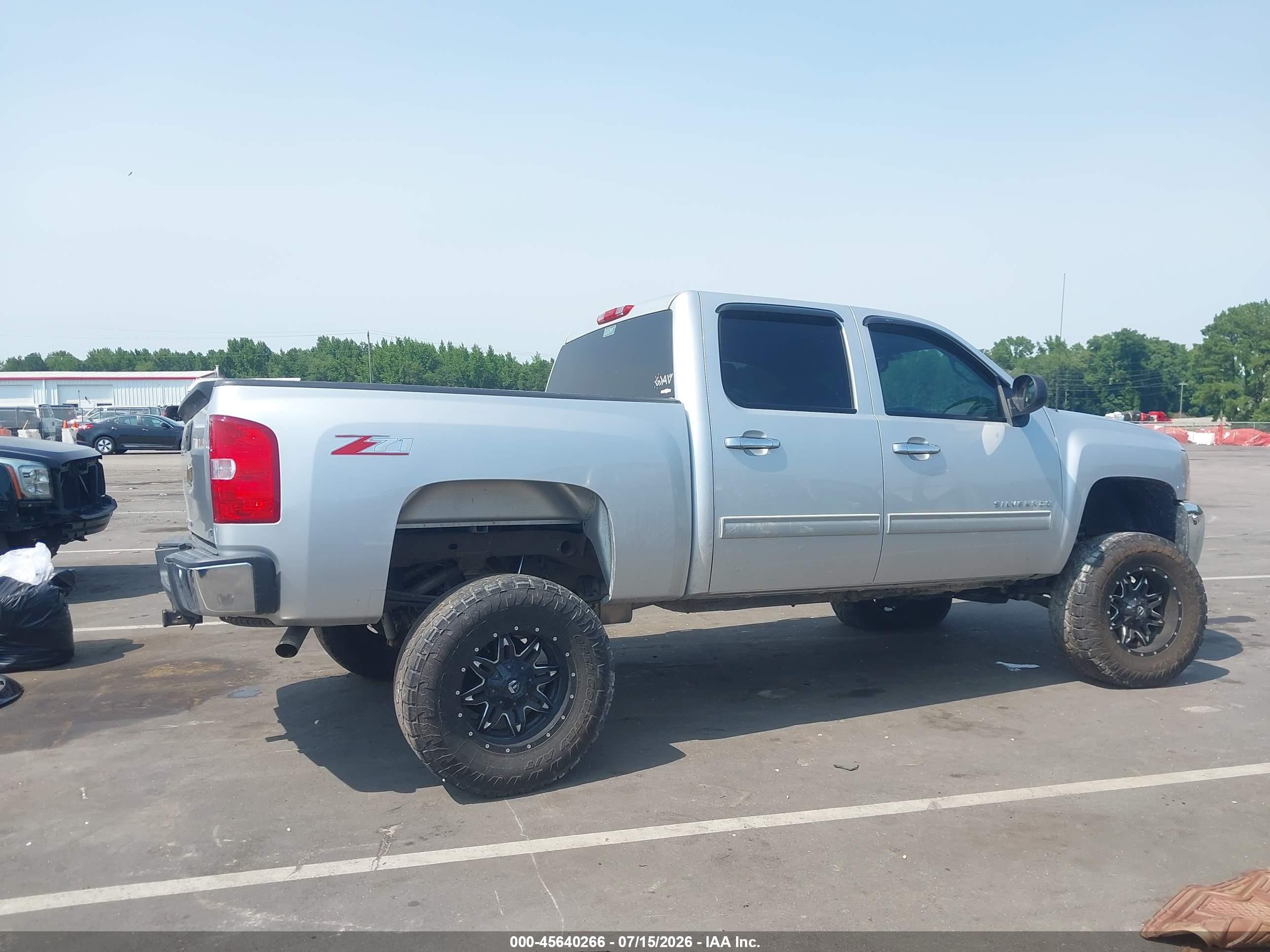 2013 Chevrolet Silverado 1500 Lt Silver vin: 3GCPKSE77DG207125