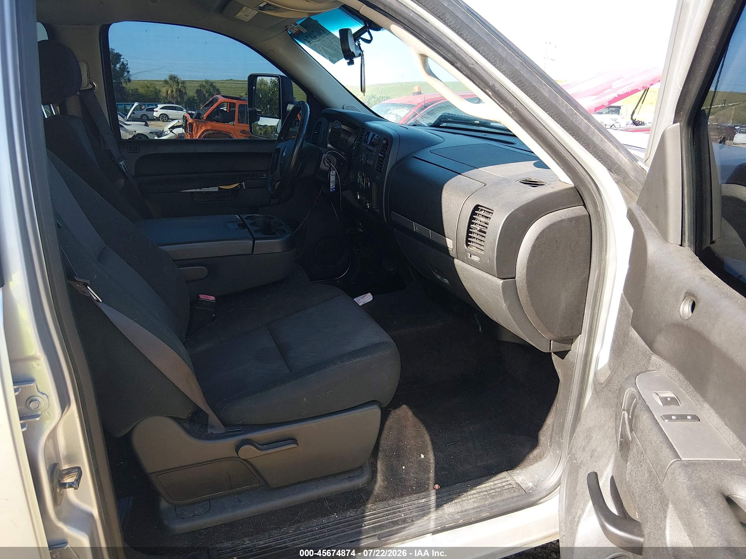 2013 Chevrolet Silverado 1500 Lt Silver vin: 3GCPKSE77DG311906