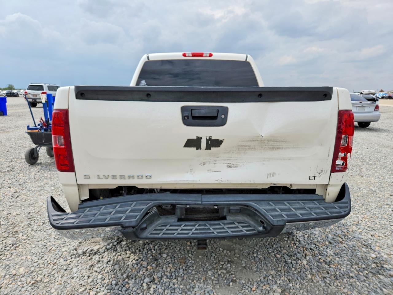 2012 Chevrolet Silverado K1500 Lt White vin: 3GCPKSE78CG113673
