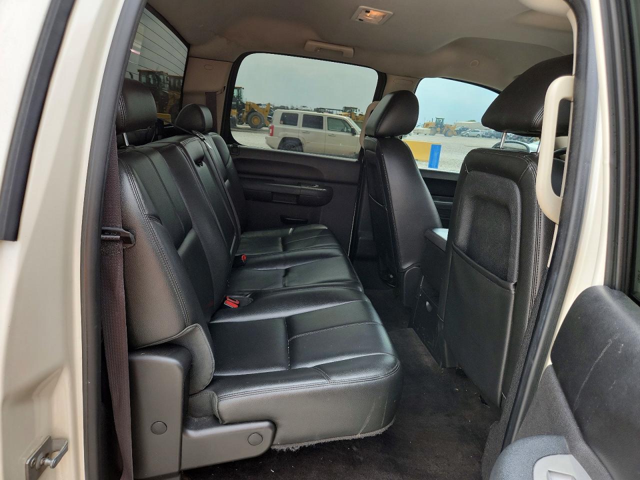 2012 Chevrolet Silverado K1500 Lt White vin: 3GCPKSE78CG113673