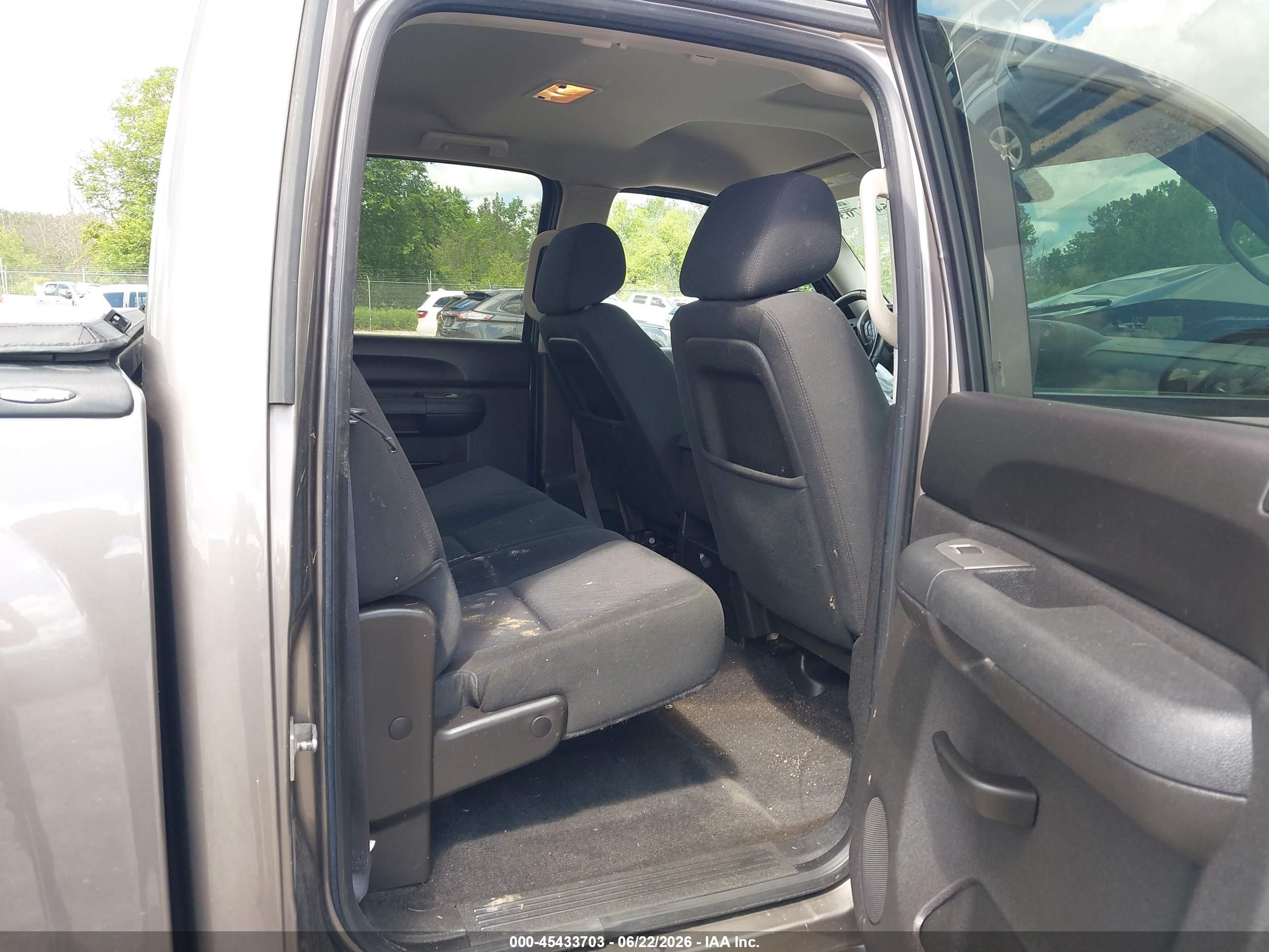 2012 Chevrolet Silverado 1500 Lt Gray vin: 3GCPKSE78CG209884