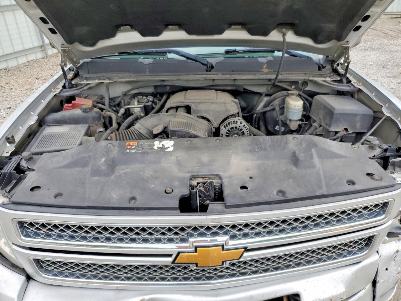 2013 Chevrolet Silverado K1500 Lt Silver vin: 3GCPKSE78DG168027
