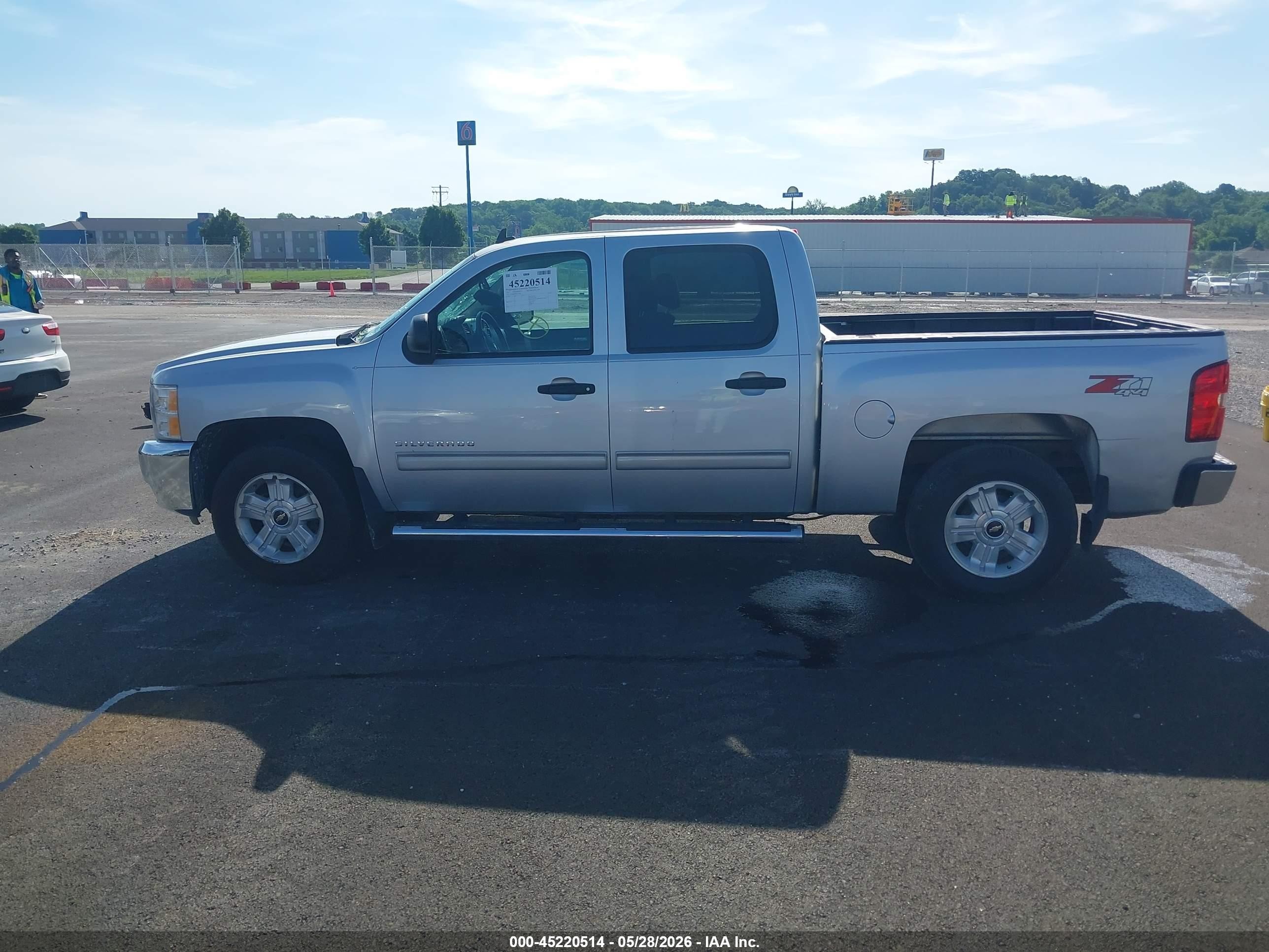 2013 Chevrolet Silverado 1500 Lt Silver vin: 3GCPKSE78DG171994