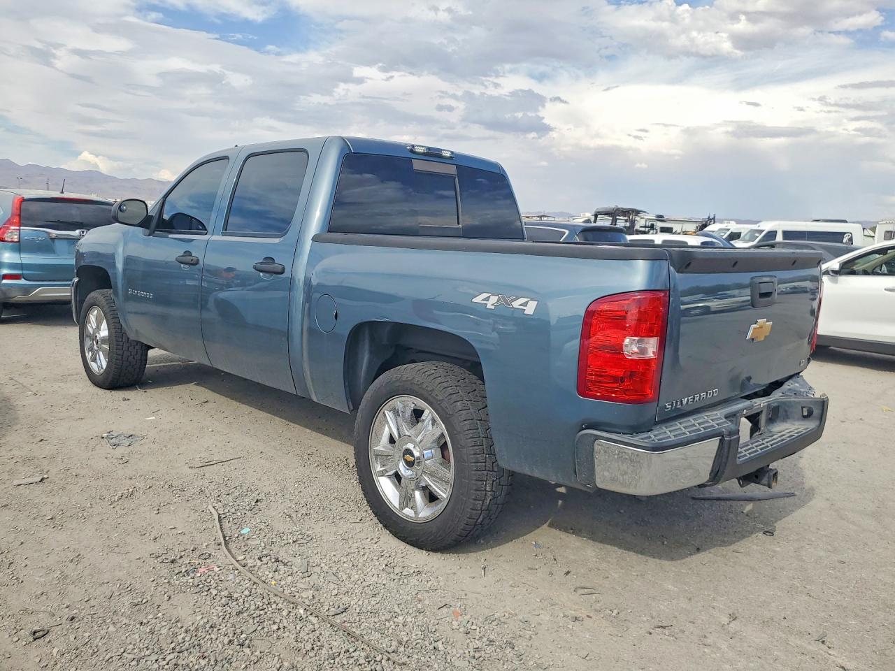 2013 Chevrolet Silverado K1500 Lt Синий vin: 3GCPKSE78DG172997