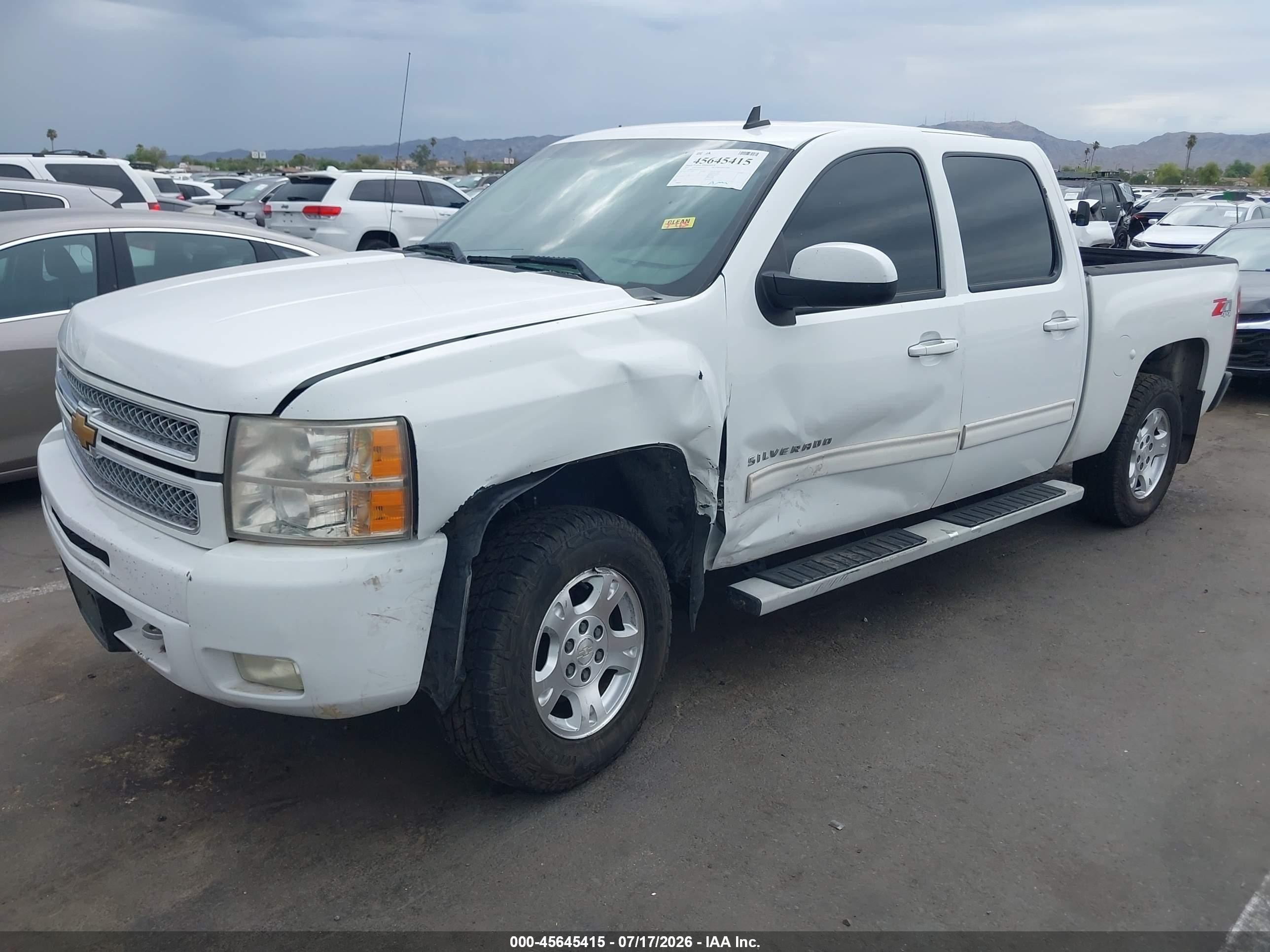 2013 Chevrolet Silverado 1500 Lt Белый vin: 3GCPKSE78DG337513