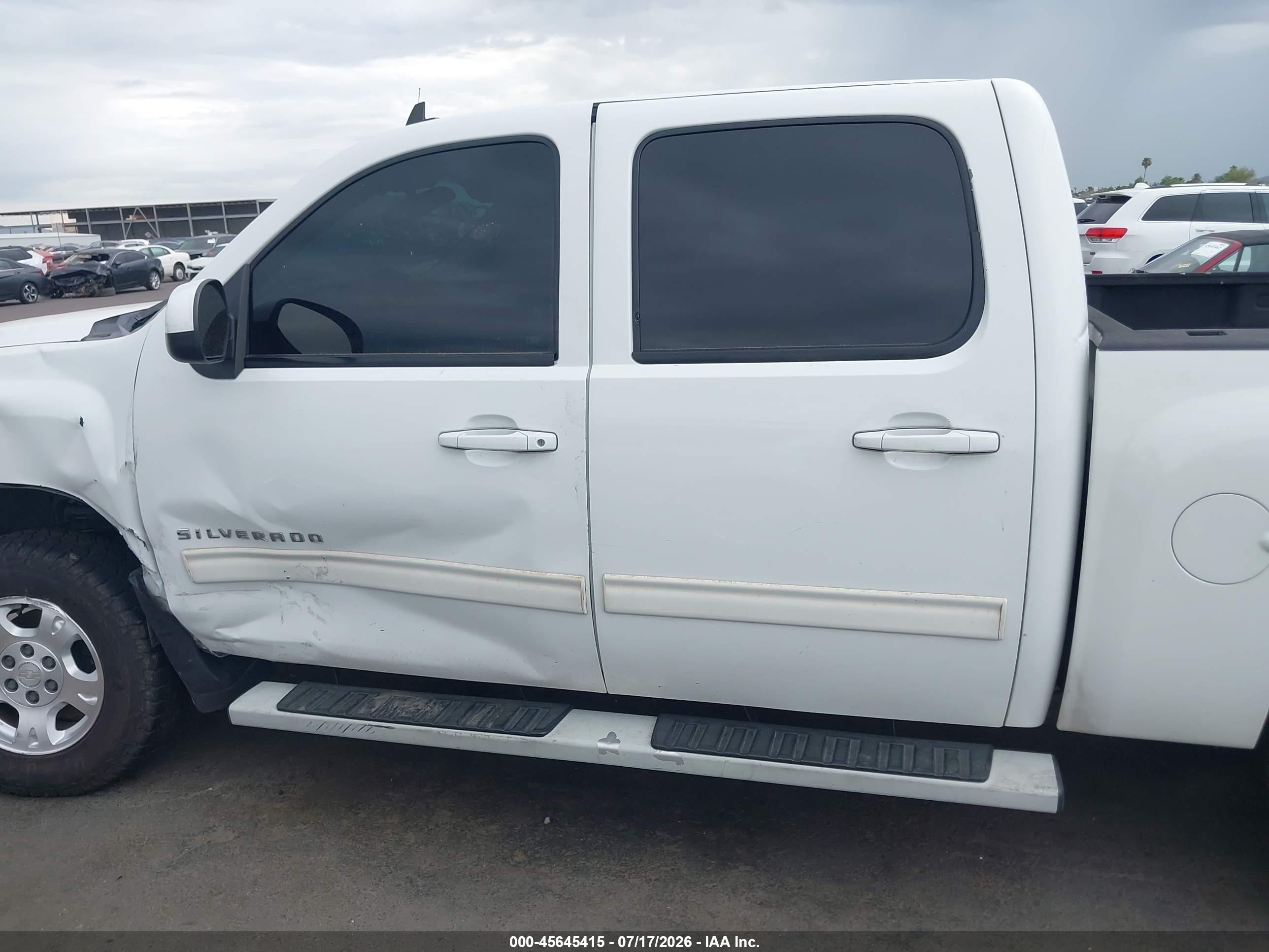 2013 Chevrolet Silverado 1500 Lt Белый vin: 3GCPKSE78DG337513