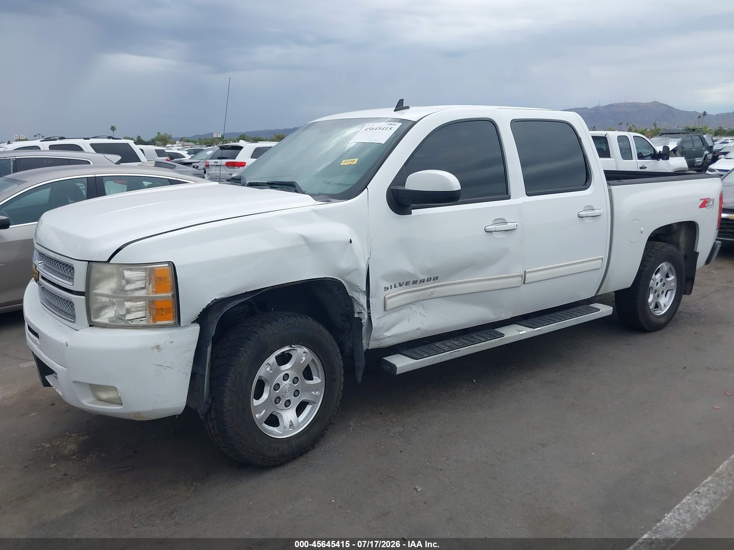 2013 Chevrolet Silverado 1500 Lt Белый vin: 3GCPKSE78DG337513
