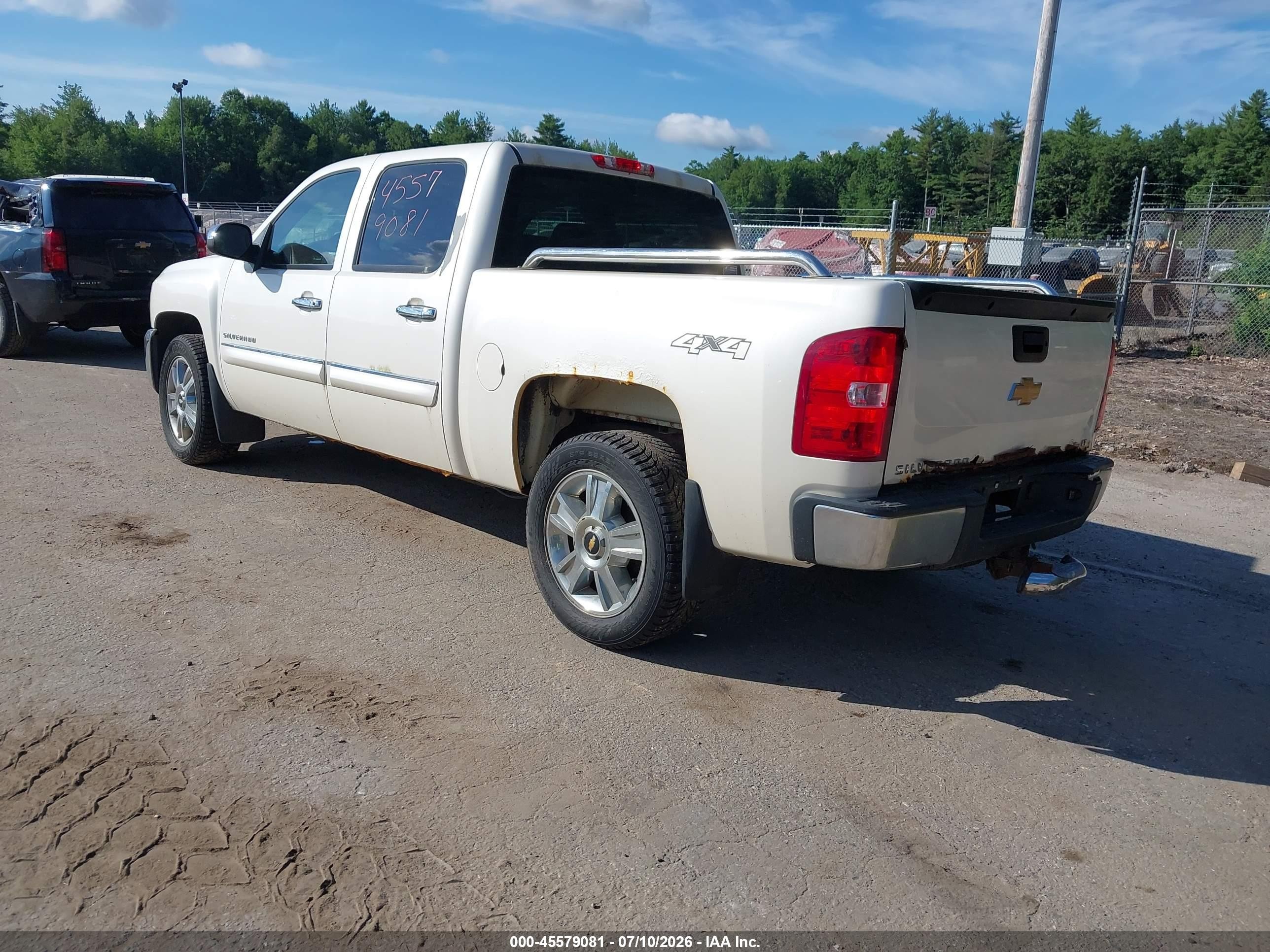 2013 Chevrolet Silverado 1500 Lt White vin: 3GCPKSE7XDG191941