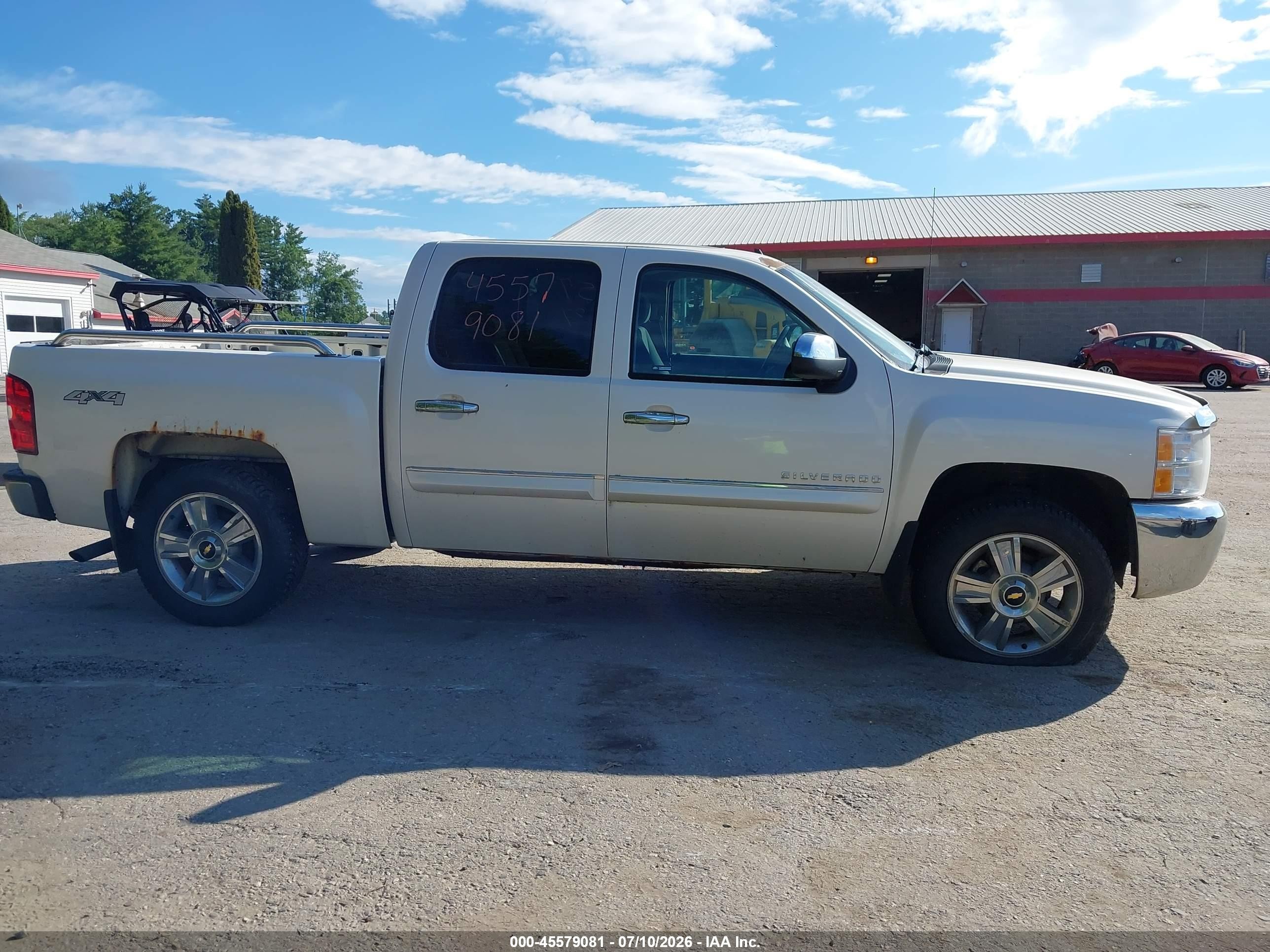 2013 Chevrolet Silverado 1500 Lt White vin: 3GCPKSE7XDG191941