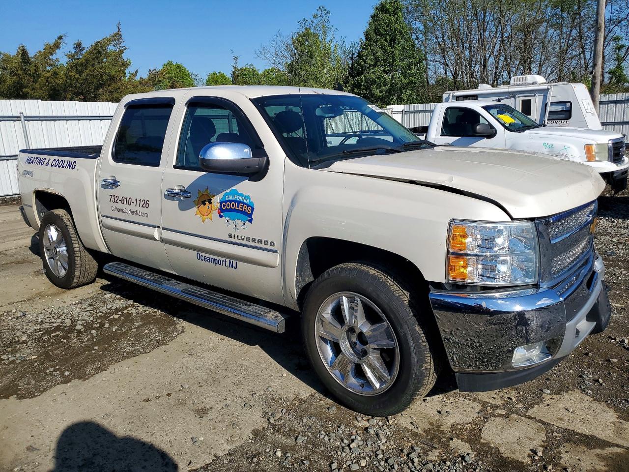 2013 Chevrolet Silverado K1500 Lt White vin: 3GCPKSE7XDG238028