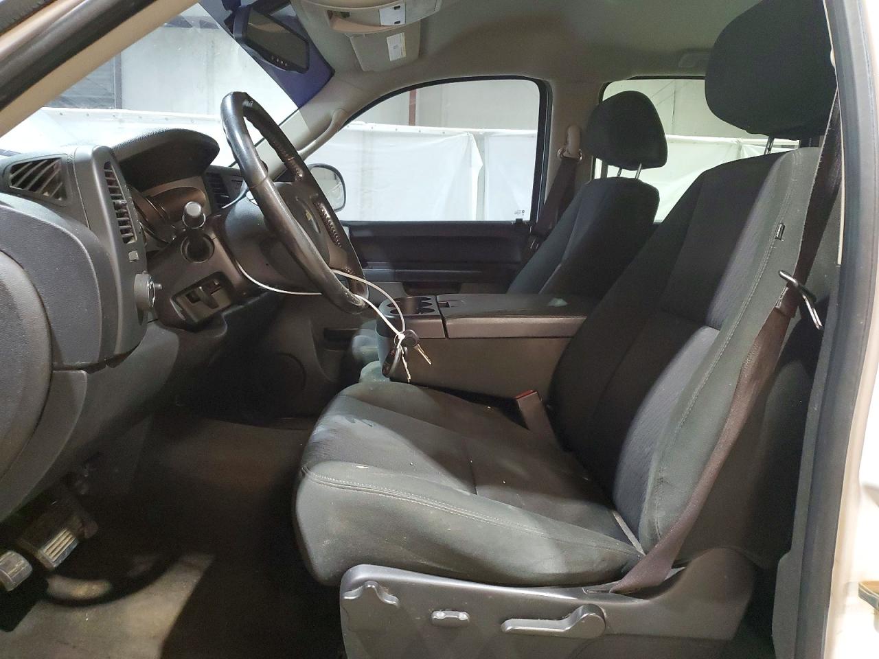 2013 Chevrolet Silverado K1500 Lt White vin: 3GCPKSE7XDG309597