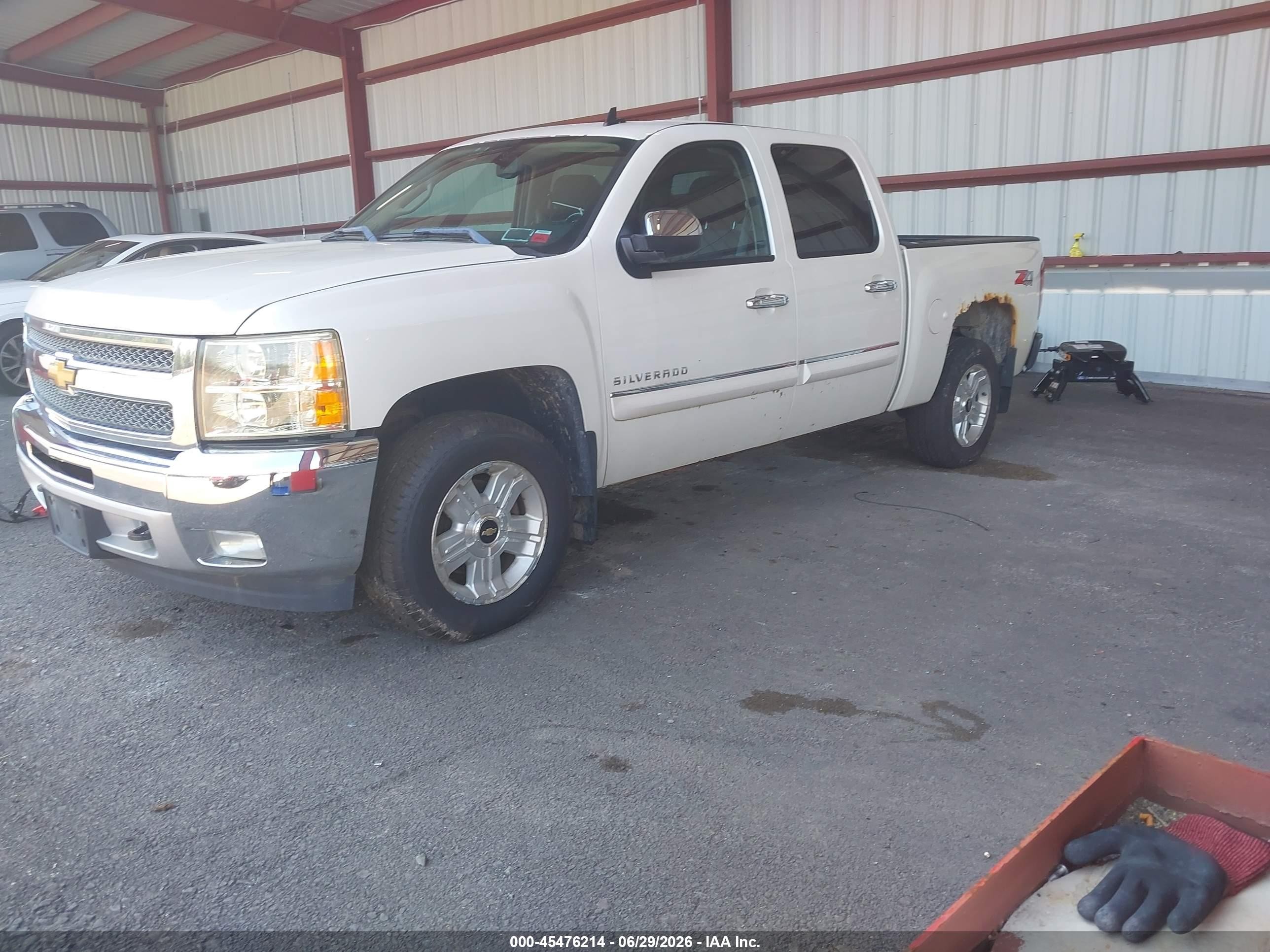 2013 Chevrolet Silverado 1500 Lt White vin: 3GCPKSE7XDG366253