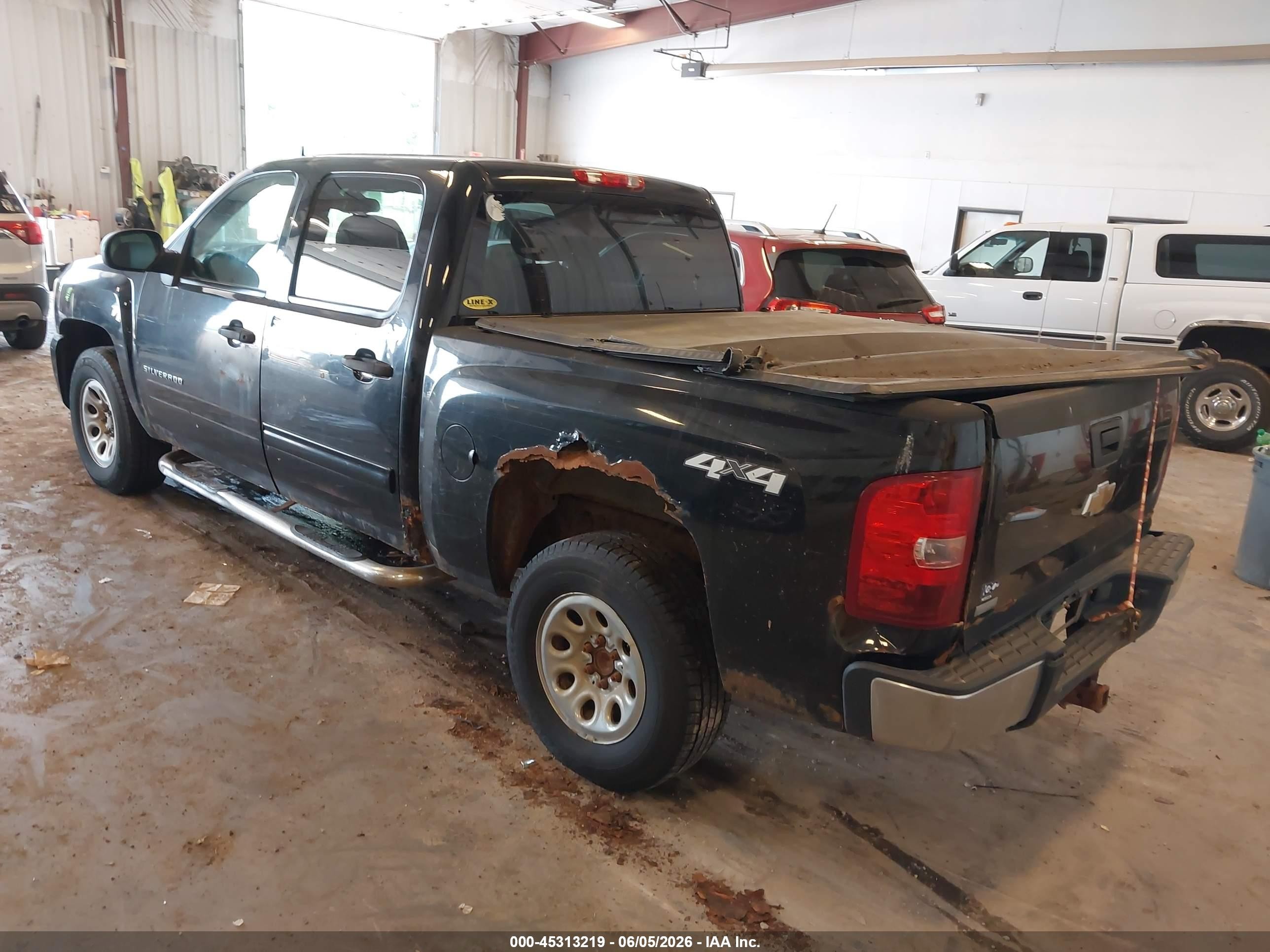 2011 Chevrolet Silverado 1500 Lt Black vin: 3GCPKSEA2BG145738