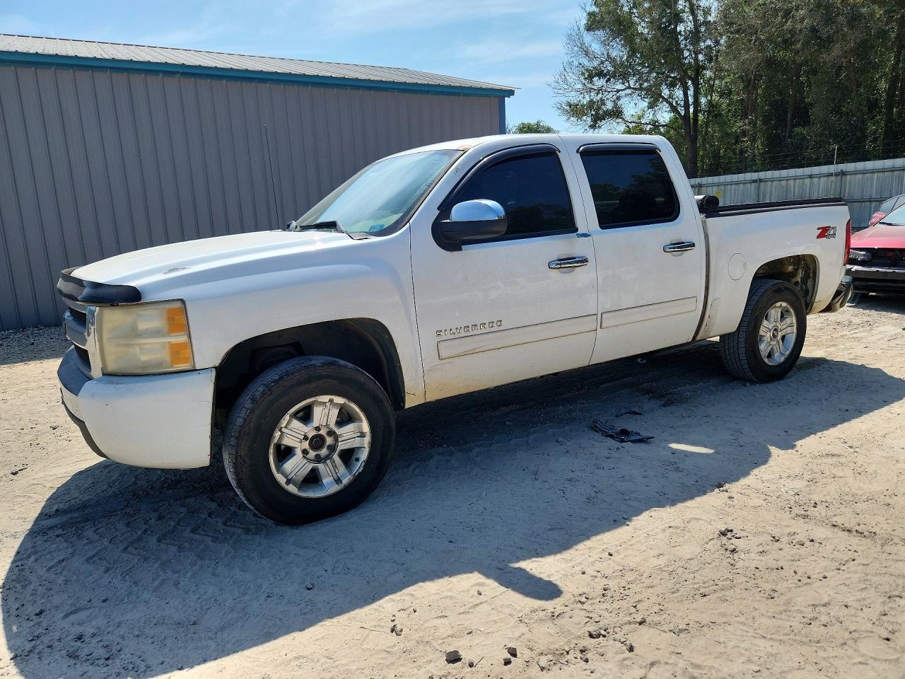 2011 Chevrolet Silverado K1500 Lt Белый vin: 3GCPKSEA7BG139160