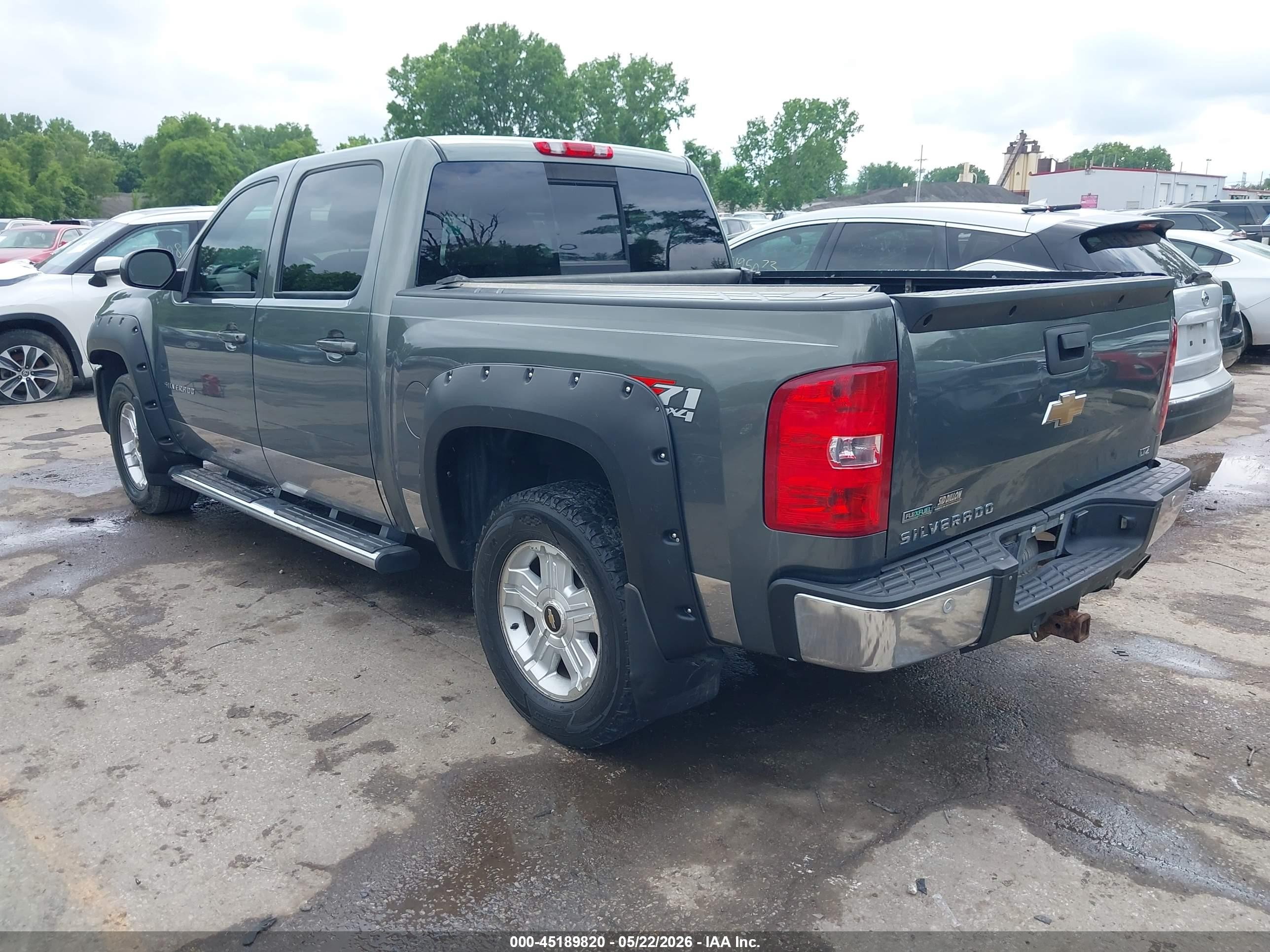 2011 Chevrolet Silverado 1500 Ltz Зеленый vin: 3GCPKTE20BG200220