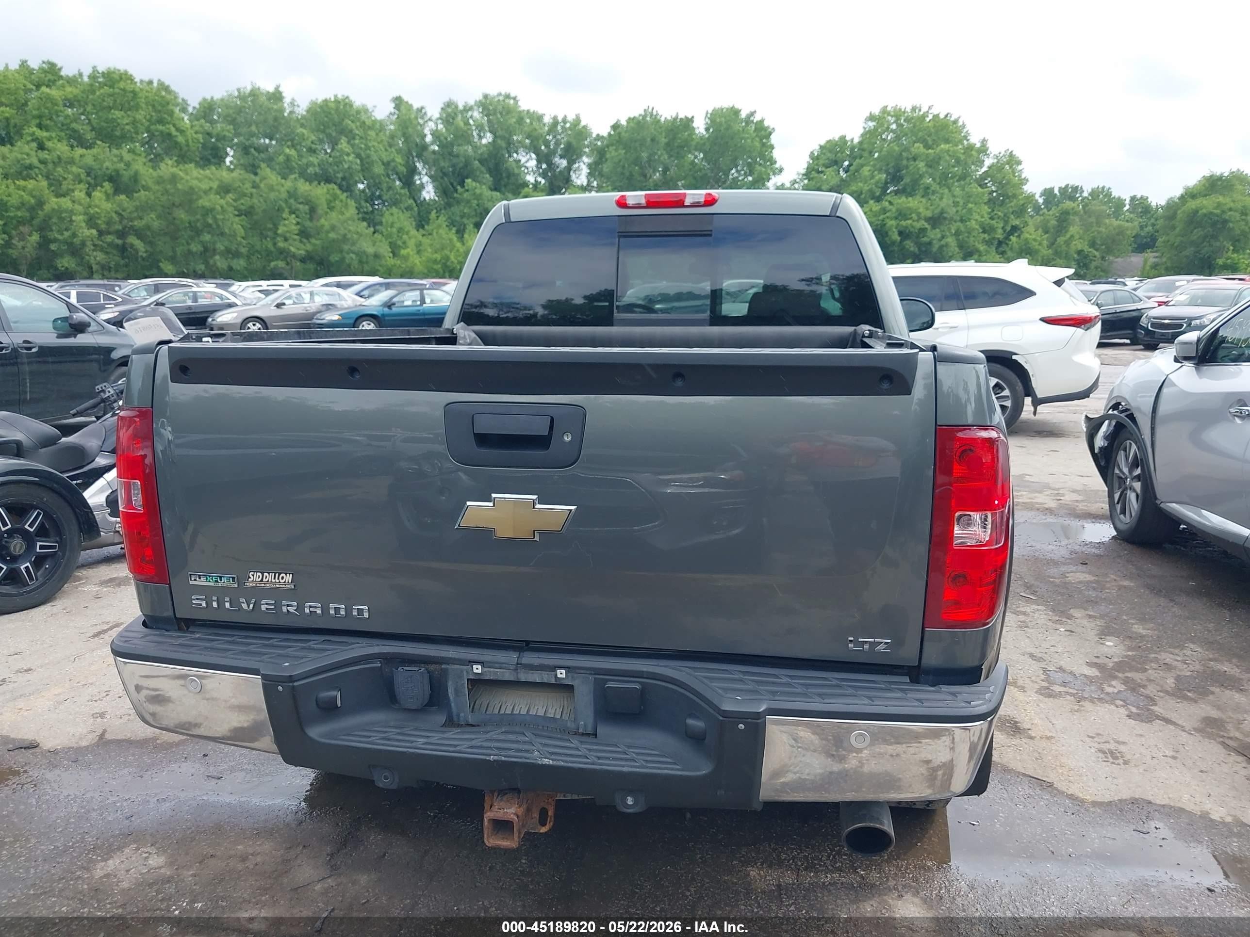2011 Chevrolet Silverado 1500 Ltz Зеленый vin: 3GCPKTE20BG200220