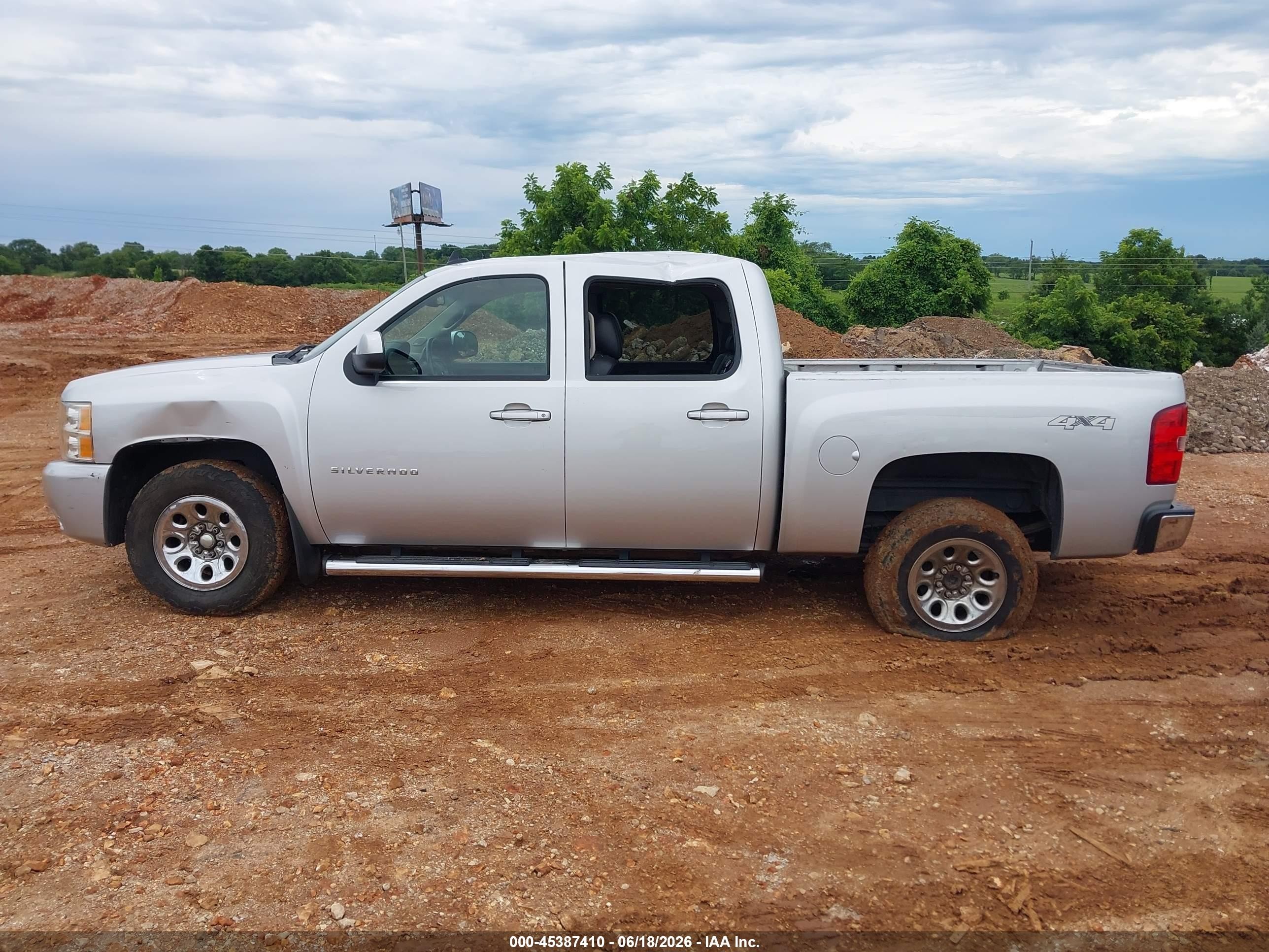 2011 Chevrolet Silverado 1500 Ltz Silver vin: 3GCPKTE39BG402546