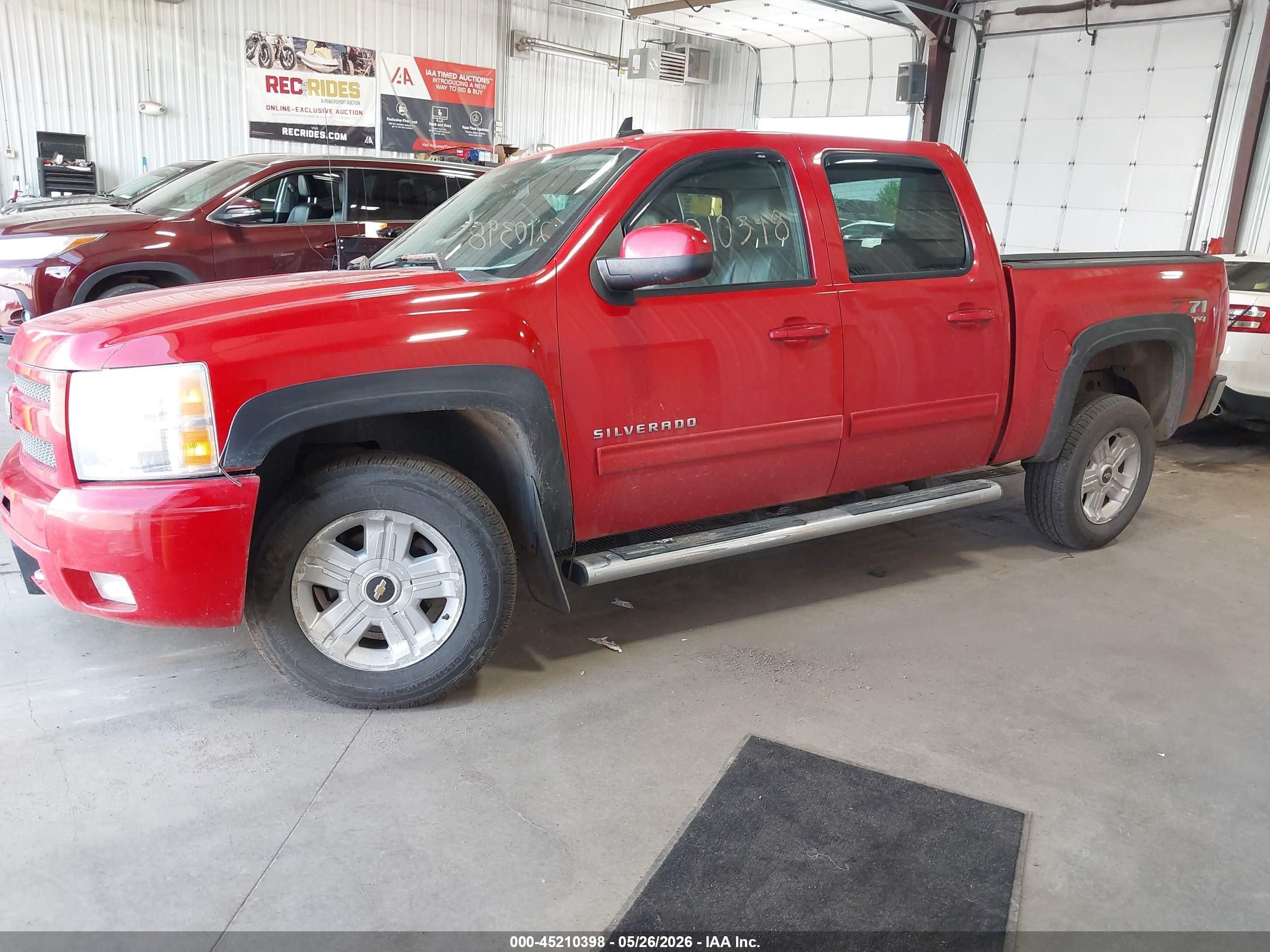 2011 Chevrolet Silverado 1500 Ltz Красный vin: 3GCPKTE3XBG242824