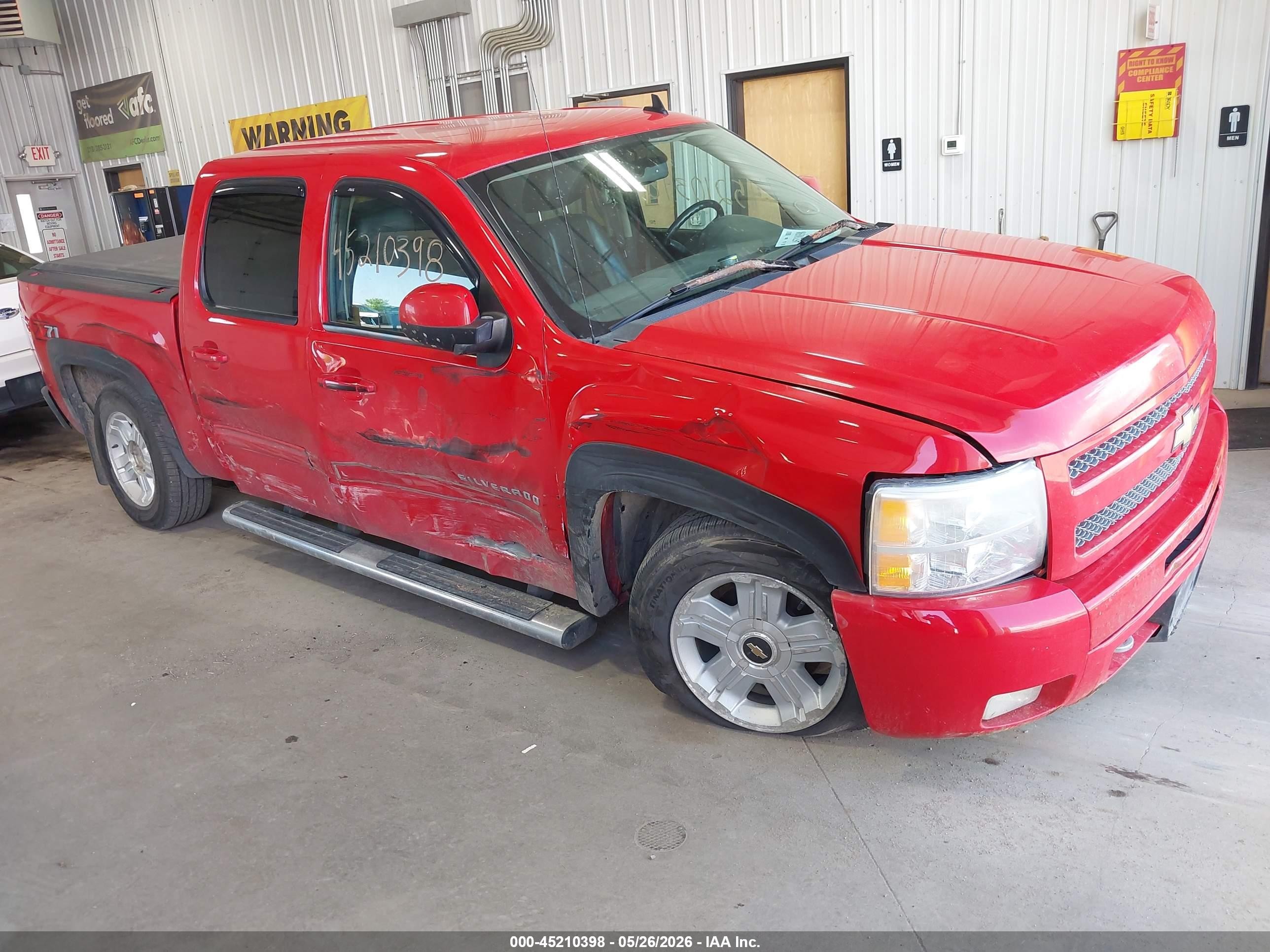 2011 Chevrolet Silverado 1500 Ltz Red vin: 3GCPKTE3XBG242824